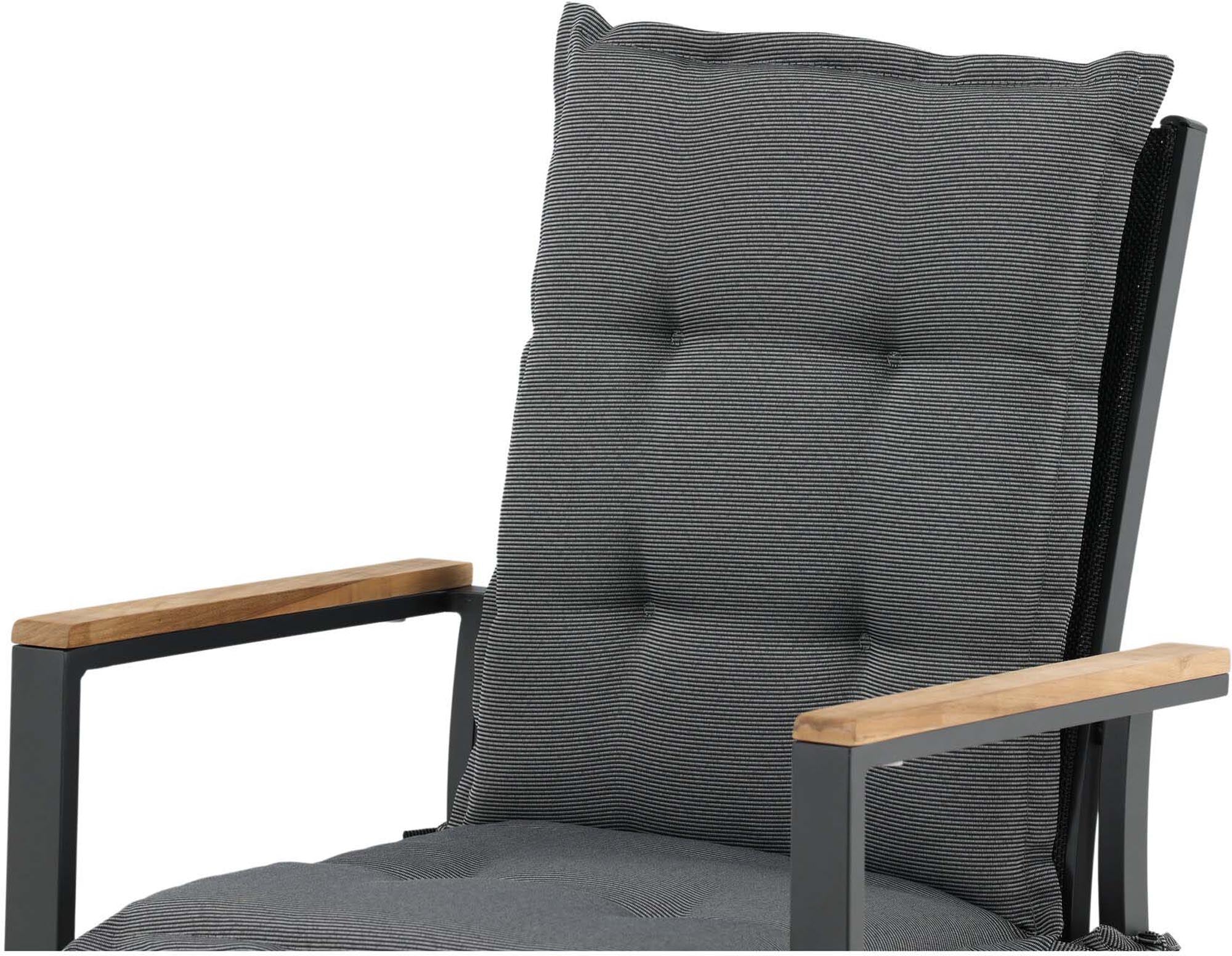 Fura Kissen in Hellgrau präsentiert im Onlineshop von KAQTU Design AG. Sitzkissen ist von Venture Home