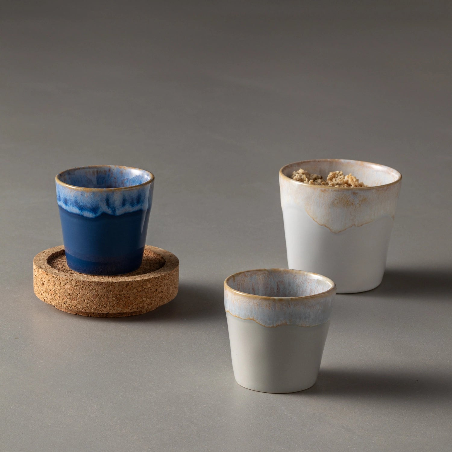 Elegante Grespresso Espressotasse in Denimblau, 70ml, mit modernem Design von Costa Nova, ideal für stilvolle Kaffeepausen.