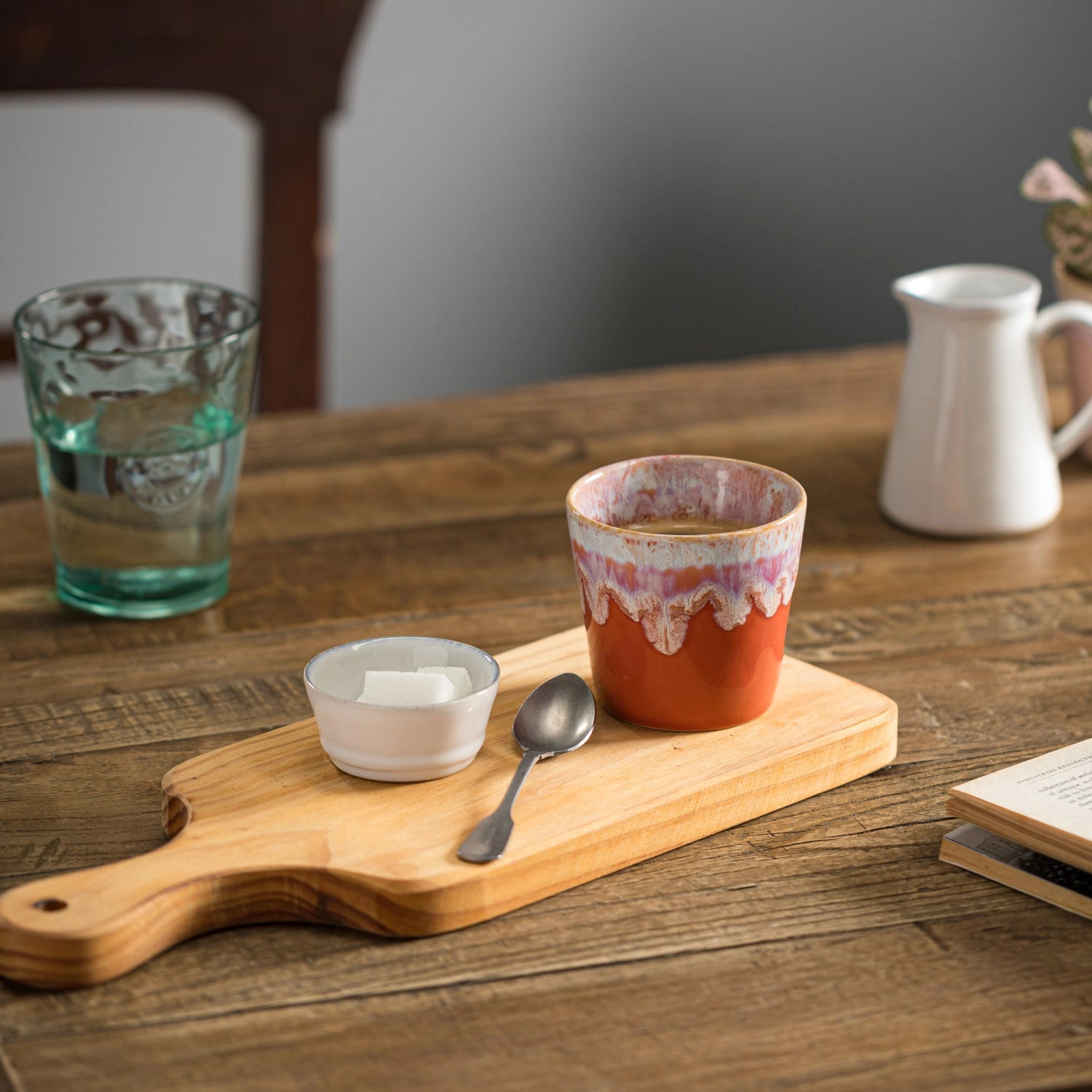Elegante Grespresso Espressotasse in Sunset Red, 70ml, D6.5cm, H5.8cm, ideal für stilvolle Kaffeepausen. Hochwertige Keramik von Costa Nova.