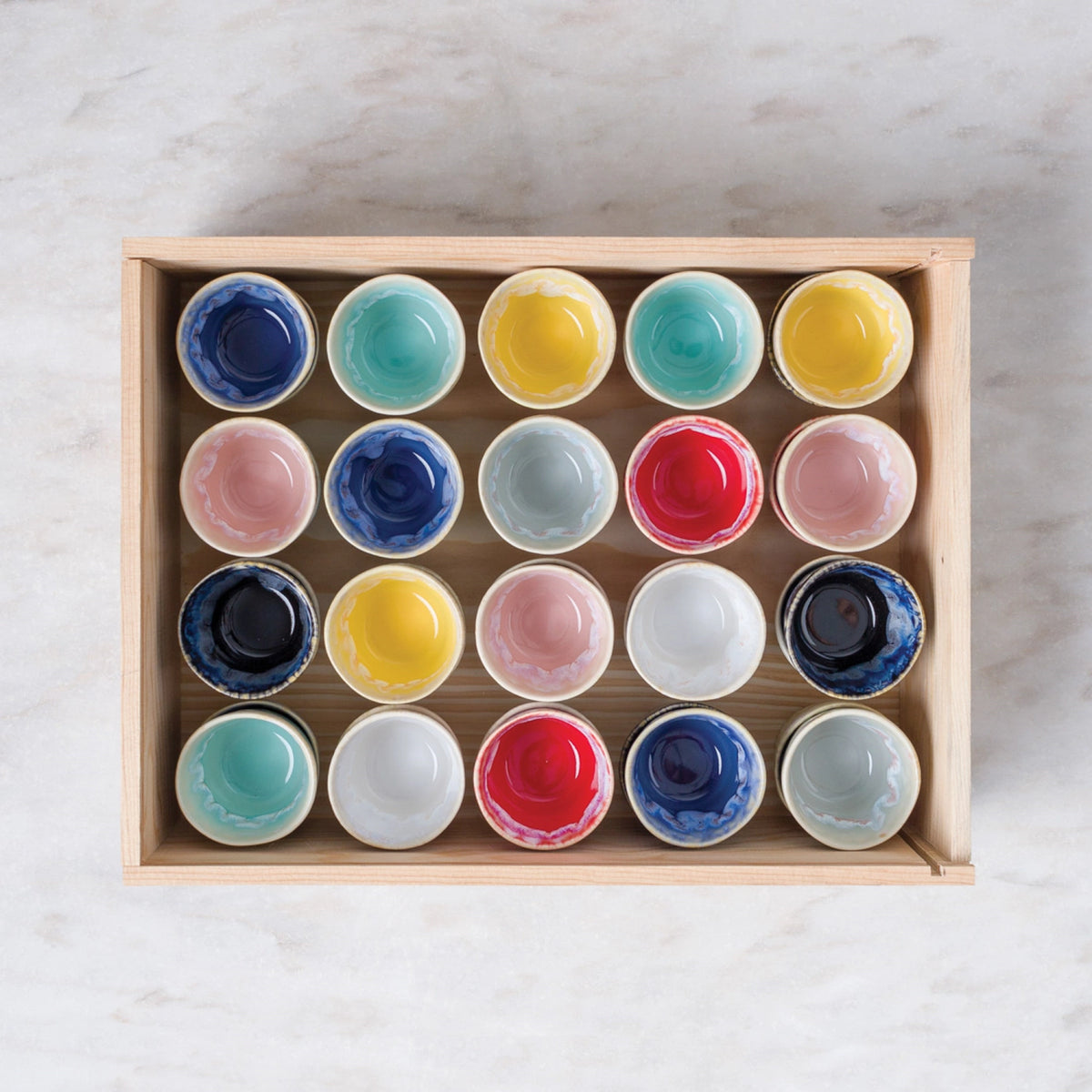40er Set Grespresso Holzgeschenkbox Espressotasse 70ml multi in Mehrfarbig präsentiert im Onlineshop von KAQTU Design AG. Tasse ist von Costa Nova