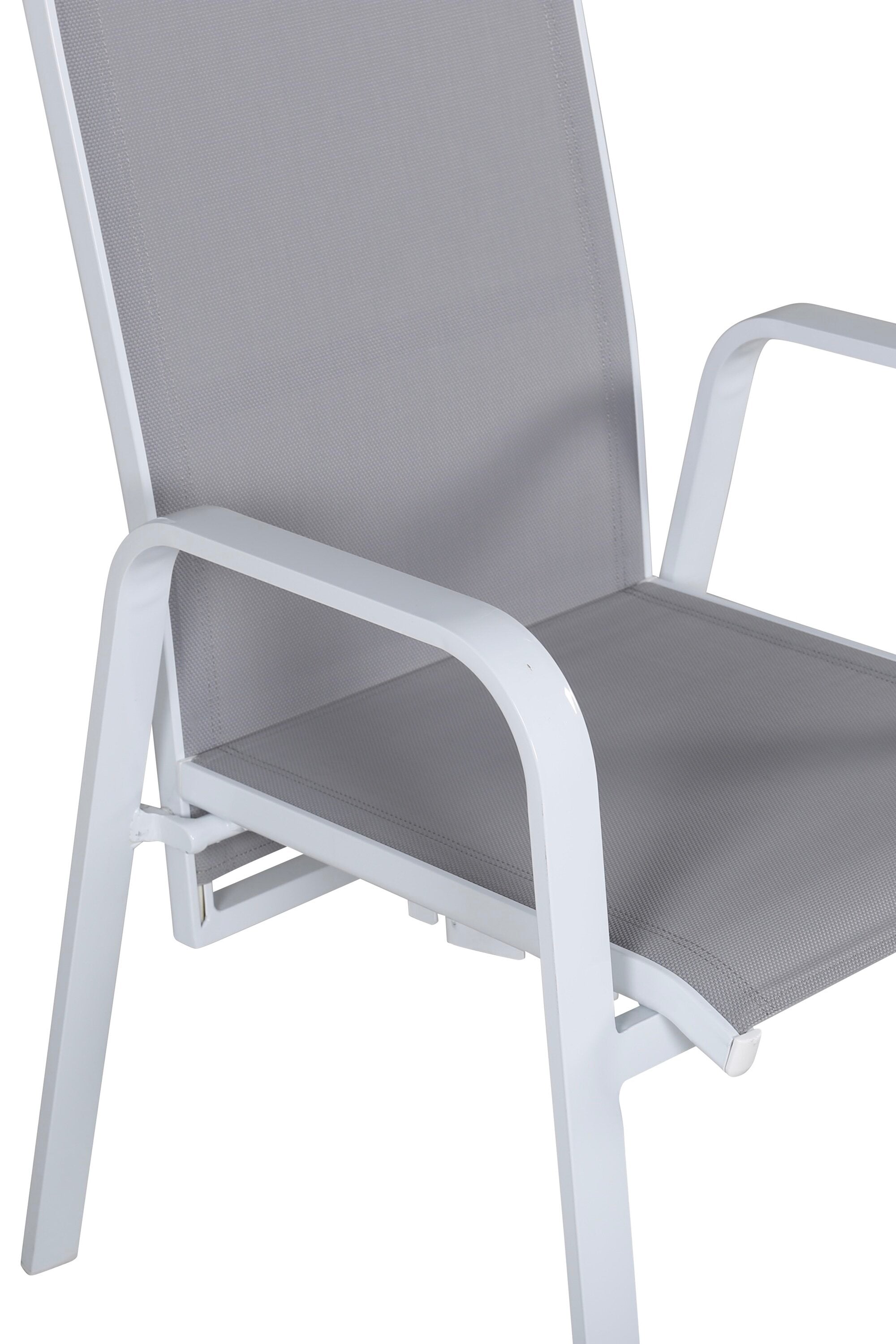 Copacabana Stuhl in Grau präsentiert im Onlineshop von KAQTU Design AG. Gartenstuhl mit Armlehnen ist von Venture Home