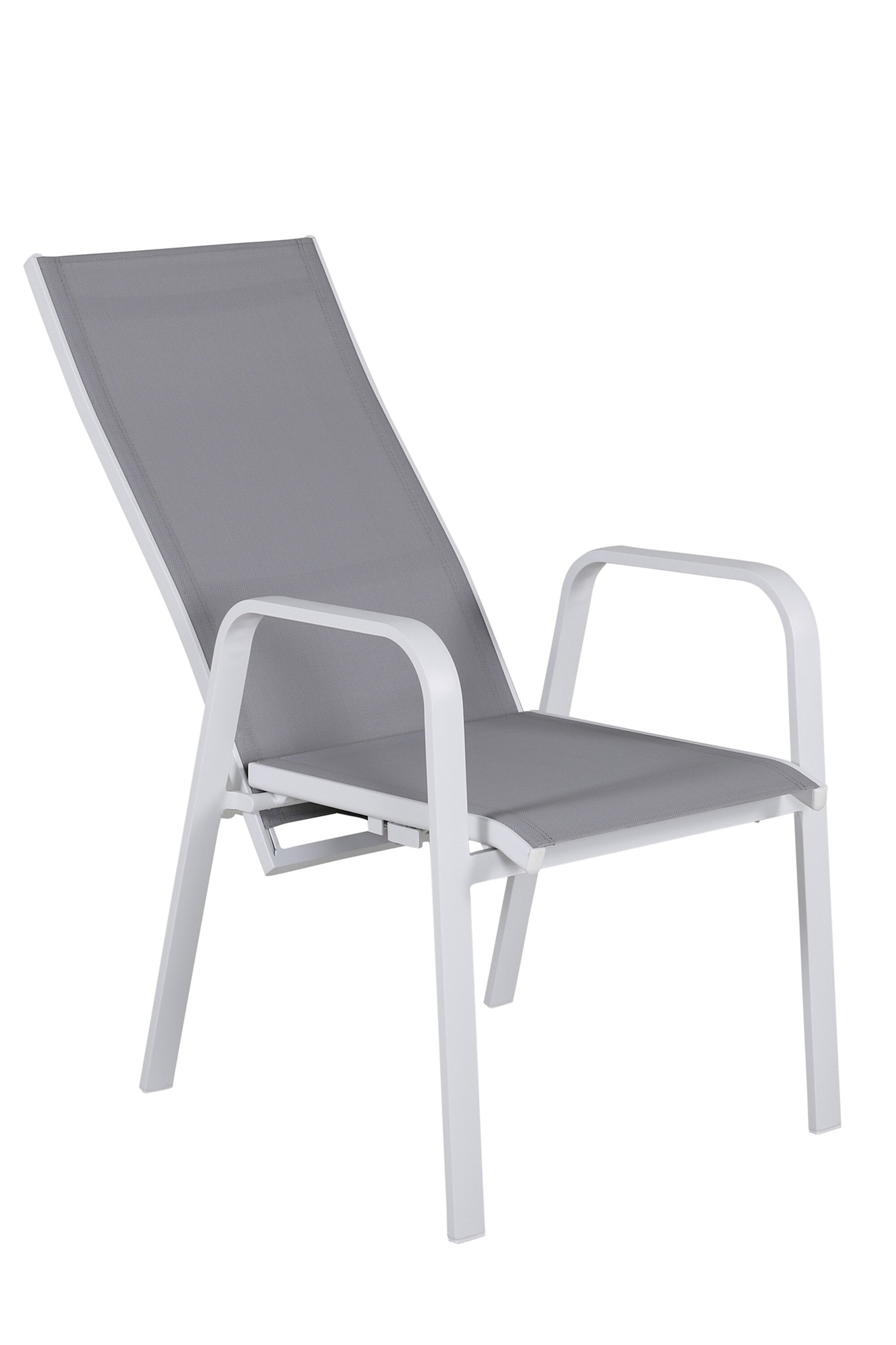 Copacabana Stuhl in Grau präsentiert im Onlineshop von KAQTU Design AG. Gartenstuhl mit Armlehnen ist von Venture Home
