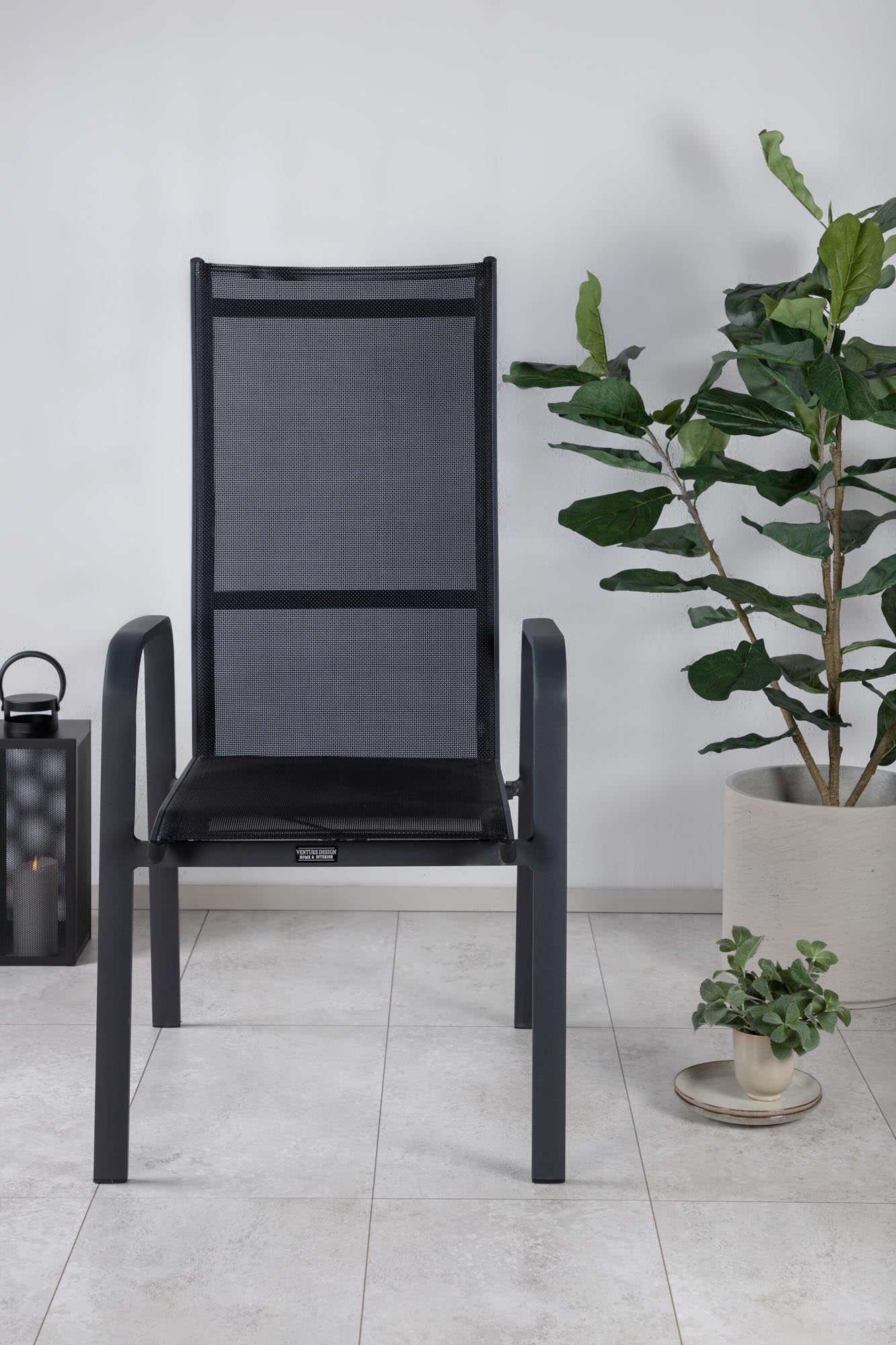 Stylischer Copacabana Stuhl von Venture Home: Ideal für Garten und Terrasse. Bequem, robust und einfach zu reinigen. Genießen Sie den Sommer!