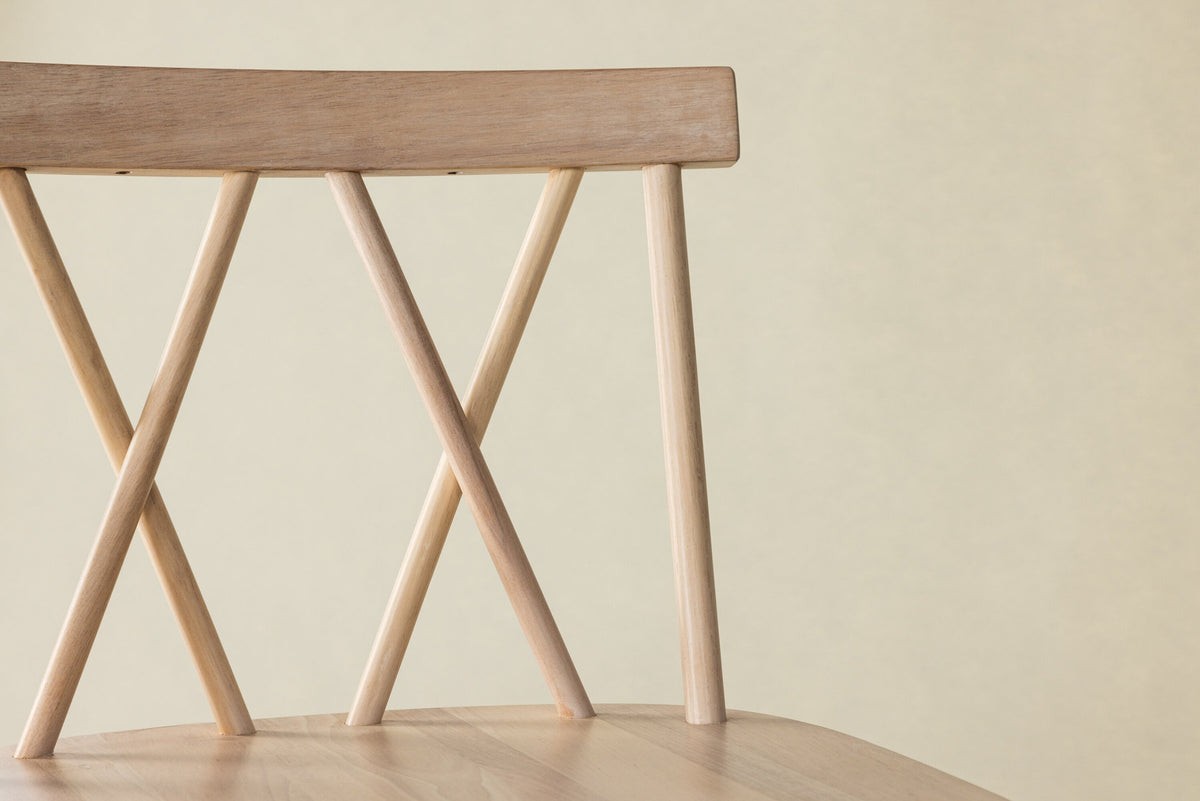 Mollöström Barstuhl in Tünchen präsentiert im Onlineshop von KAQTU Design AG. Barstuhl ist von Vind