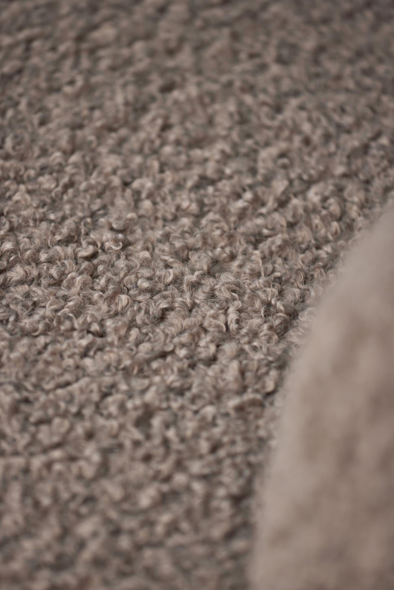 Eleganter Nordkoster Sessel von Vind: Luxuriöser Komfort in Teddy.