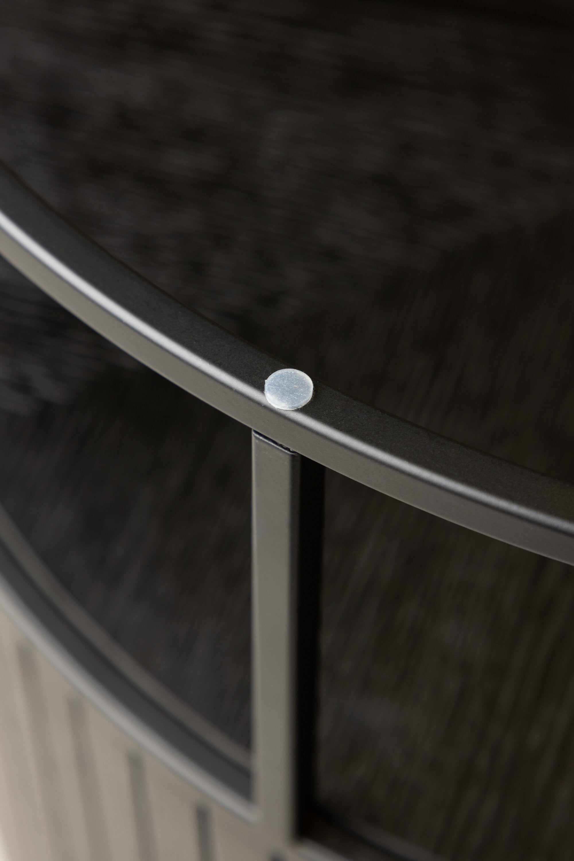 Bovall Coffee Tisch in Schwarz präsentiert im Onlineshop von KAQTU Design AG. Beistelltisch ist von Furniture Fashion