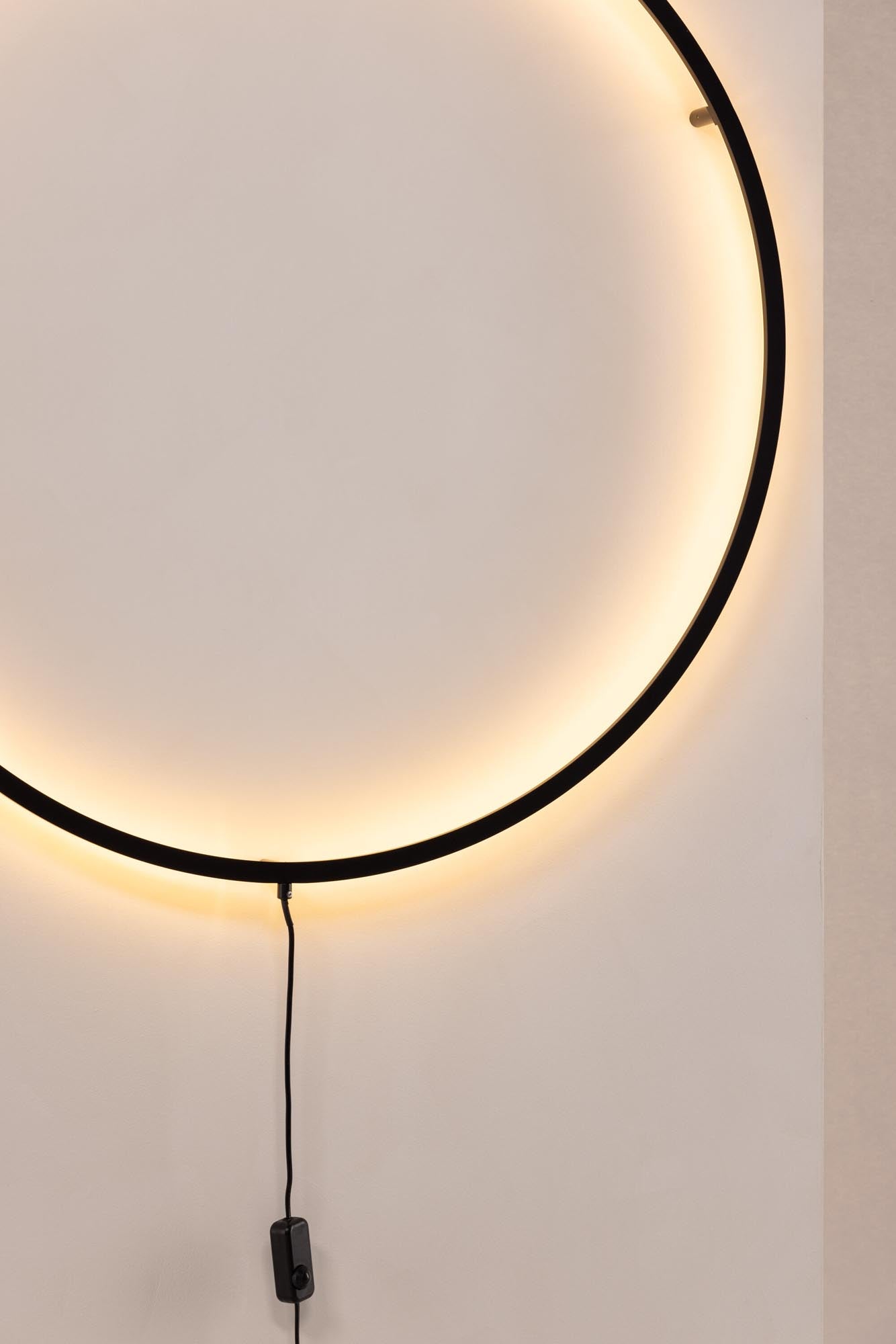 Sörmjöle Wandleuchte: Skandinavisches Design trifft auf Funktionalität.