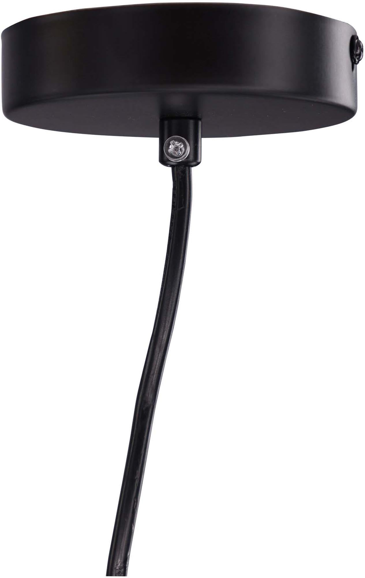 Alsbäck Pendelleuchte: Elegantes Design aus natürlichem Rattan.