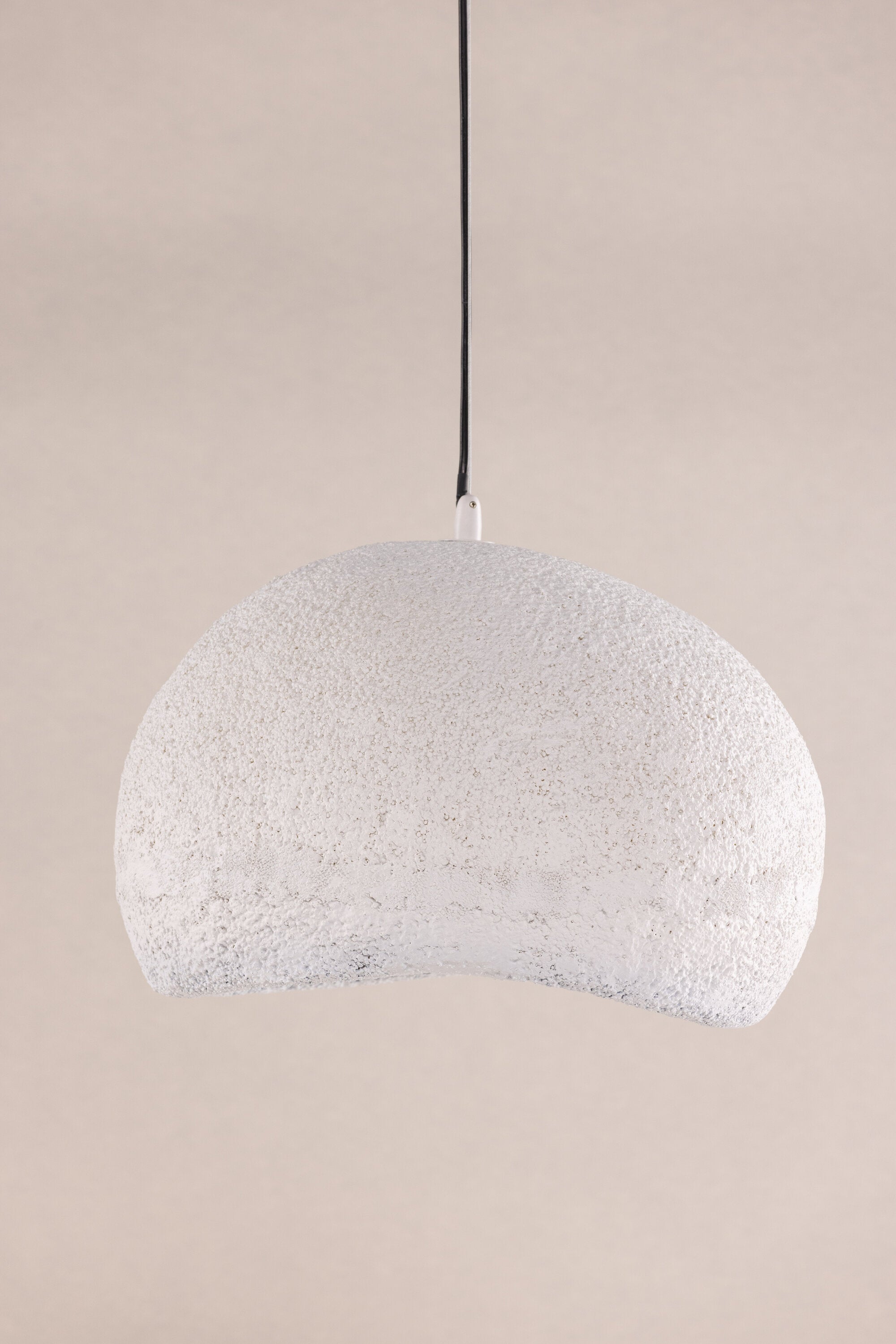 Gilltorp Pendelleuchte in Weiss präsentiert im Onlineshop von KAQTU Design AG. Pendelleuchte ist von Vind