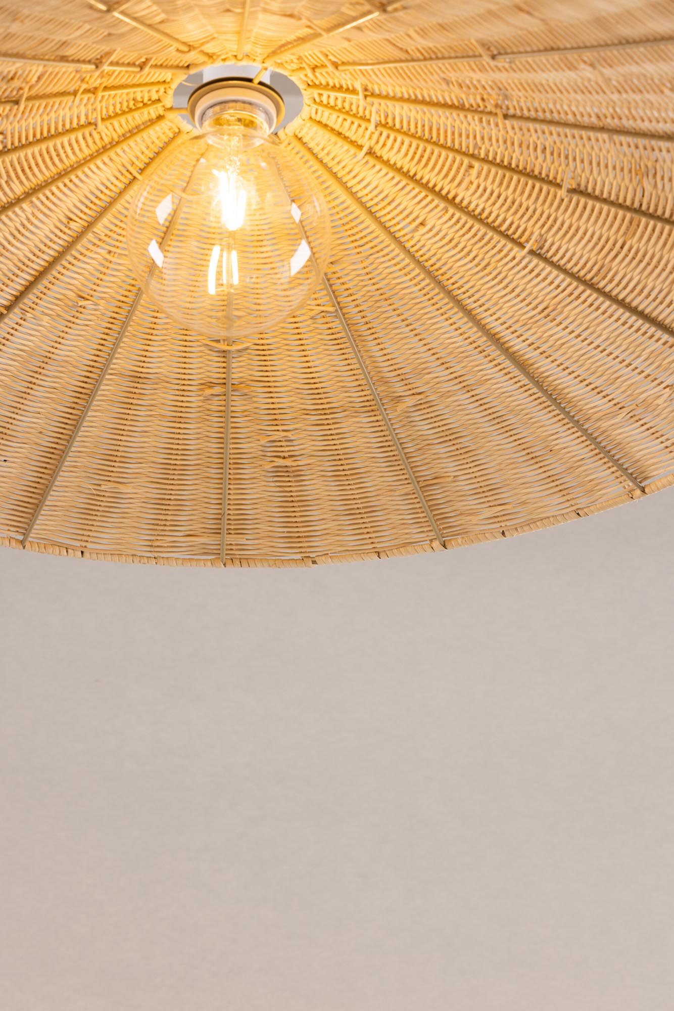 Herrestad Pendelleuchte: Zeitloses Rattan-Highlight von Vind.