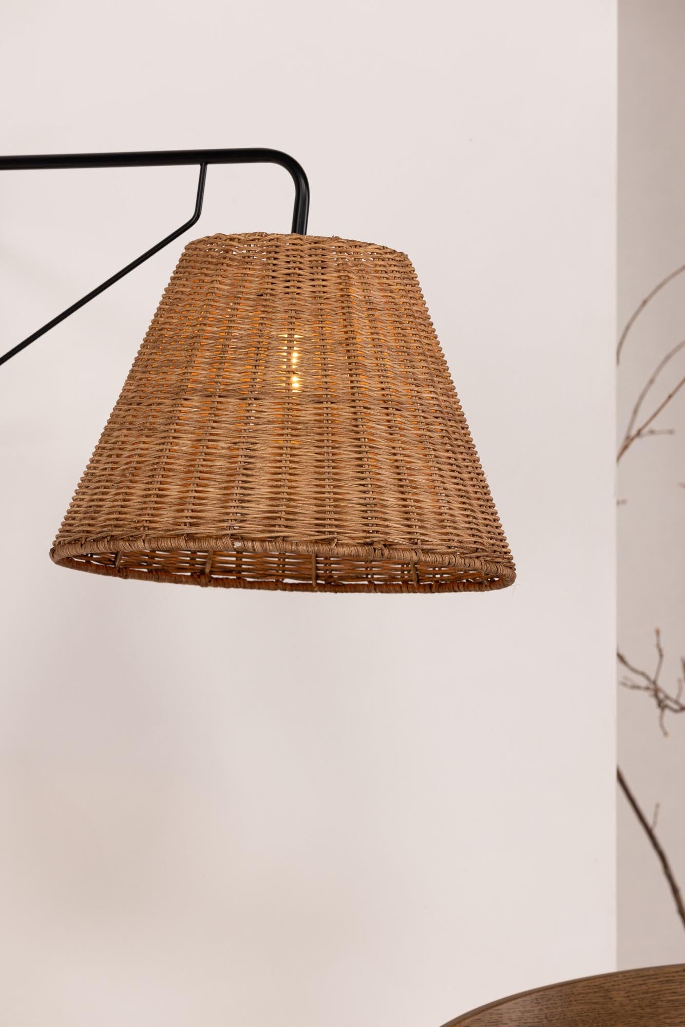 Stala Wandleuchte in Natur präsentiert im Onlineshop von KAQTU Design AG. Wandleuchte ist von Vind