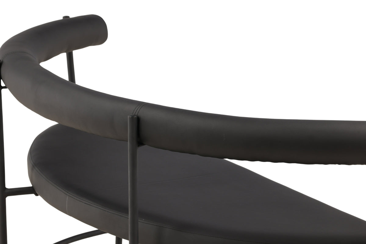 Stallhagen x Josefin Lustig Bank in Schwarz präsentiert im Onlineshop von KAQTU Design AG. Sitzbank ist von Vind