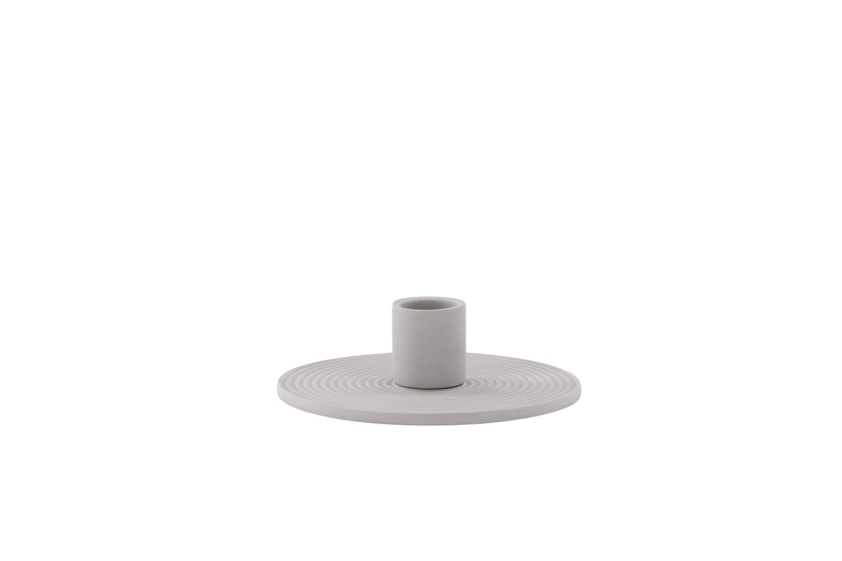Ovaler Kerzenständer Dian aus grauem Ton, Venture Home, mit Platz für drei Kerzen, in kompakter Grösse D:12cm x H:4cm.