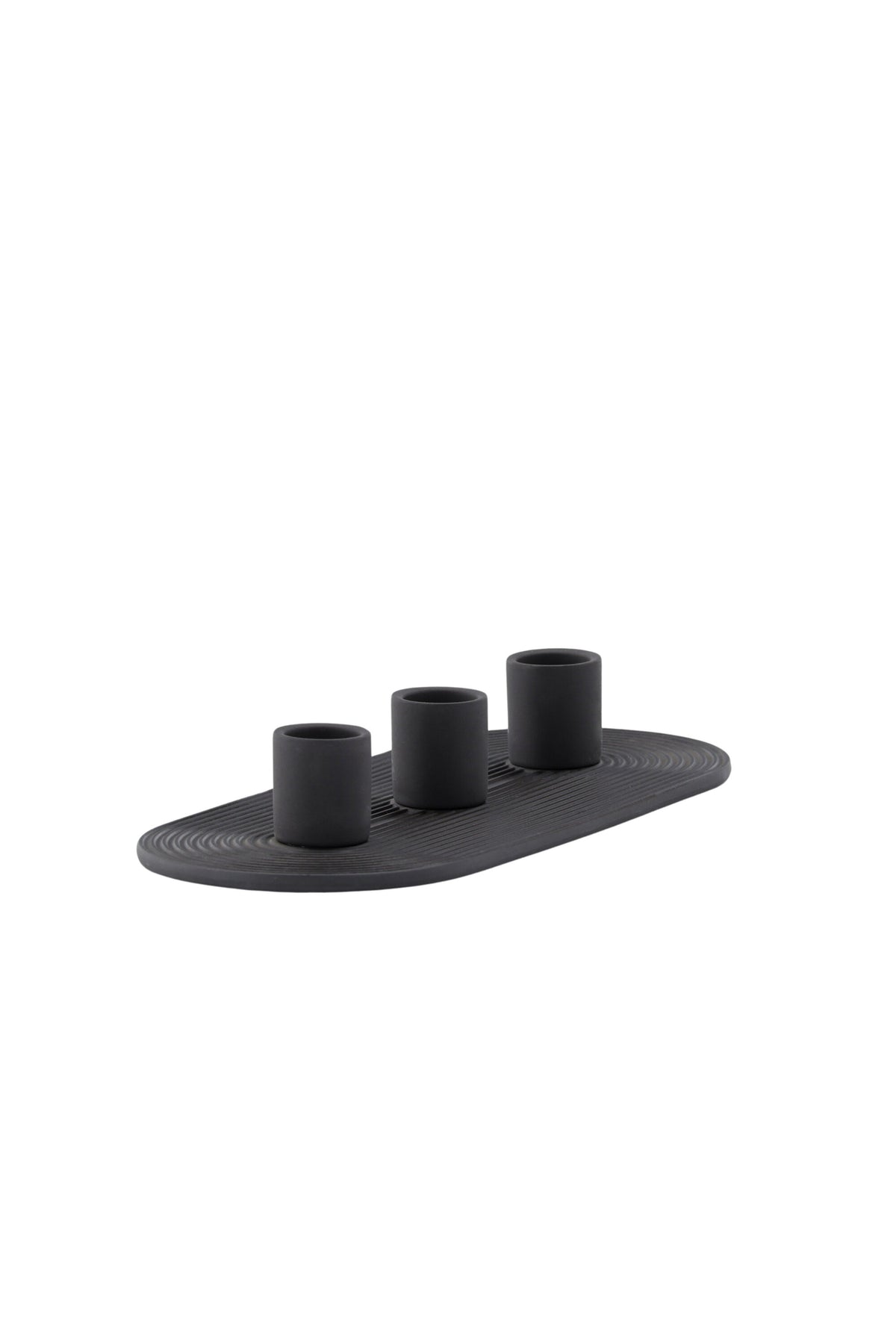 Ovaler Kerzenständer Dian aus grauem Ton, Venture Home, mit Platz für drei Kerzen, in kompakter Grösse D:12cm x H:4cm.