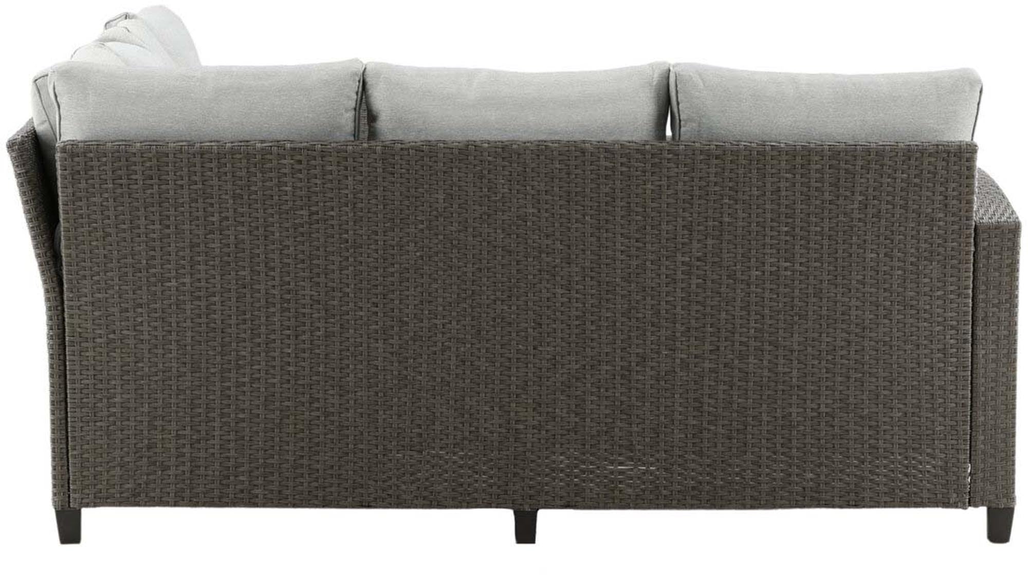 Elegantes Brentwood Ecksofa für den Außenbereich, ideal für gesellige Abende mit Freunden und Familie. Hochwertiges Kunstrattan und bequeme Kissen.