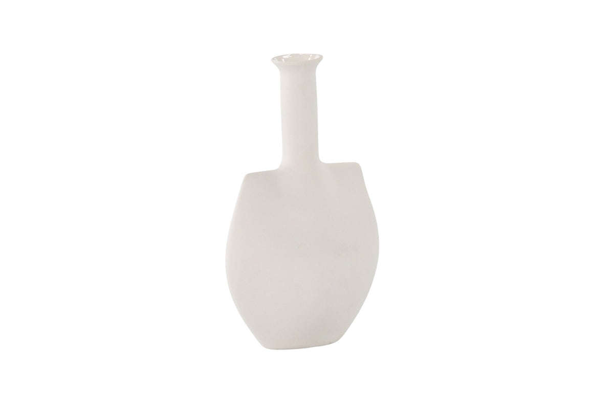 Cremefarbene Steinzeug-Vase mit schlankem, langem Hals und bauchiger Basis, Modell Madi von Venture Home, Off-White-Ton.