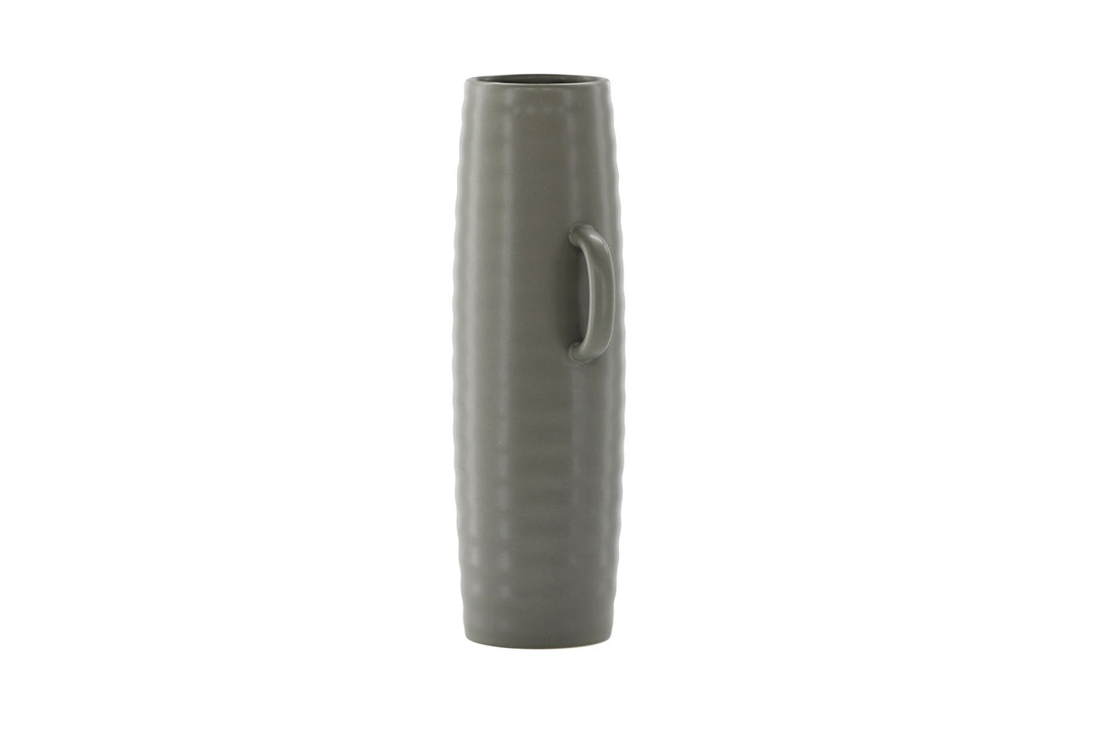 Beige Cent Vase von Venture Home aus Steinzeug mit wellenförmiger Struktur und zwei asymmetrisch angebrachten Griffen an den Seiten.