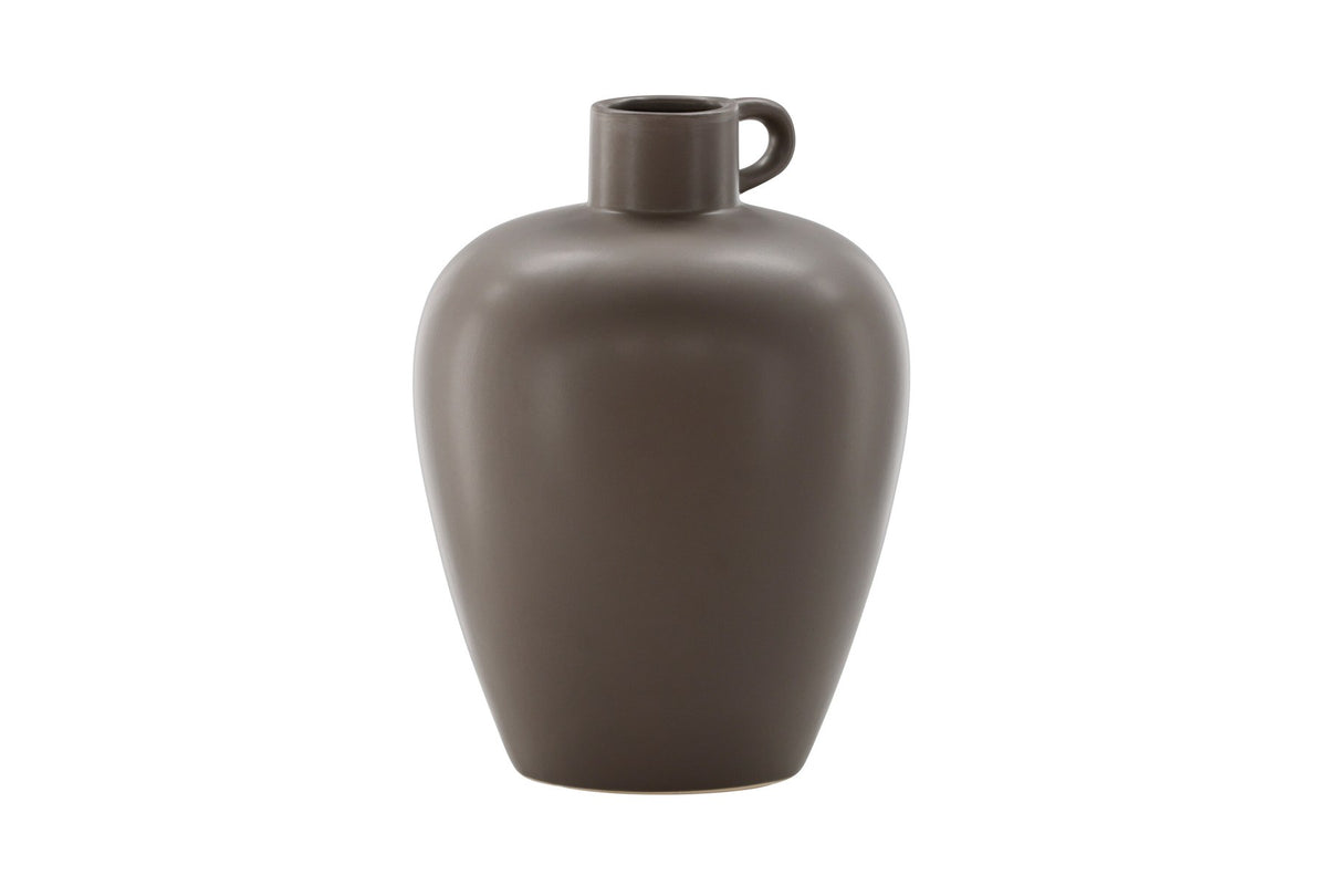 Beige Cent Vase von Venture Home aus Steinzeug mit wellenförmiger Struktur und zwei asymmetrisch angebrachten Griffen an den Seiten.