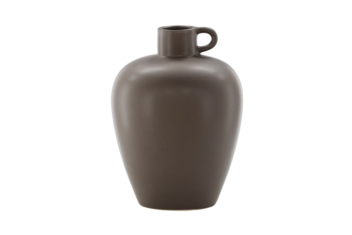 Beige Cent Vase von Venture Home aus Steinzeug mit wellenförmiger Struktur und zwei asymmetrisch angebrachten Griffen an den Seiten.
