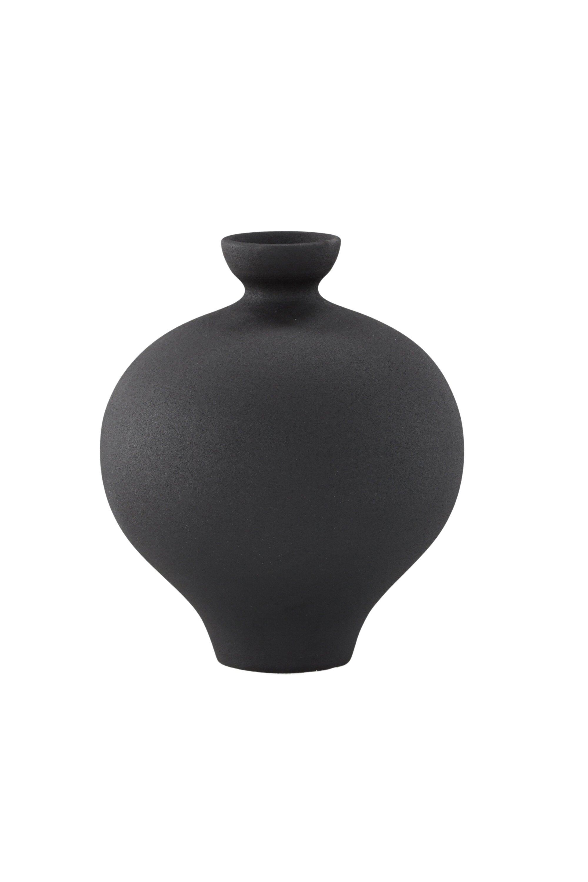 Rellis Vase in Schwarz präsentiert im Onlineshop von KAQTU Design AG. Vase ist von Venture Home