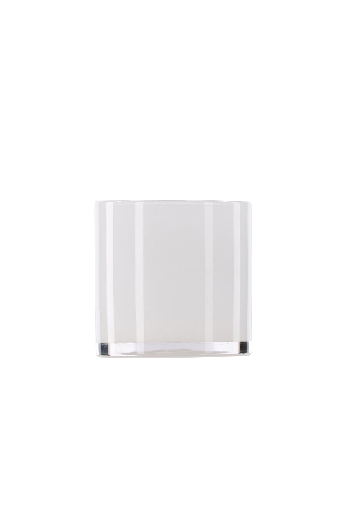 Weisser runder Teelichthalter Glora aus Glas, Durchmesser 8 cm, Höhe 8 cm, schlichte, transparente Oberfläche mit dünner Wandstärke.