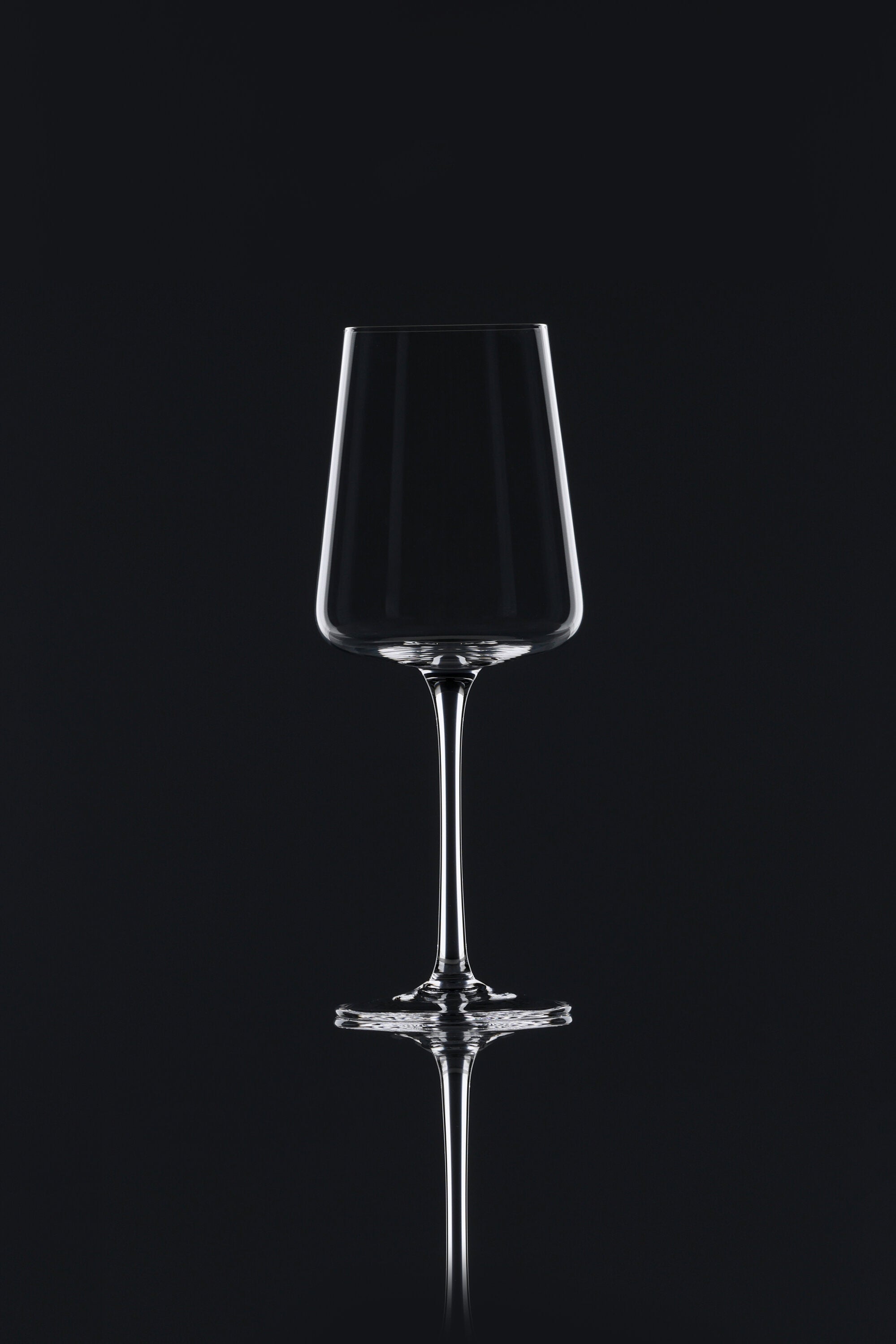 Shine Weinglas in Klar präsentiert im Onlineshop von KAQTU Design AG. Wein- & Sektglas ist von Venture Home