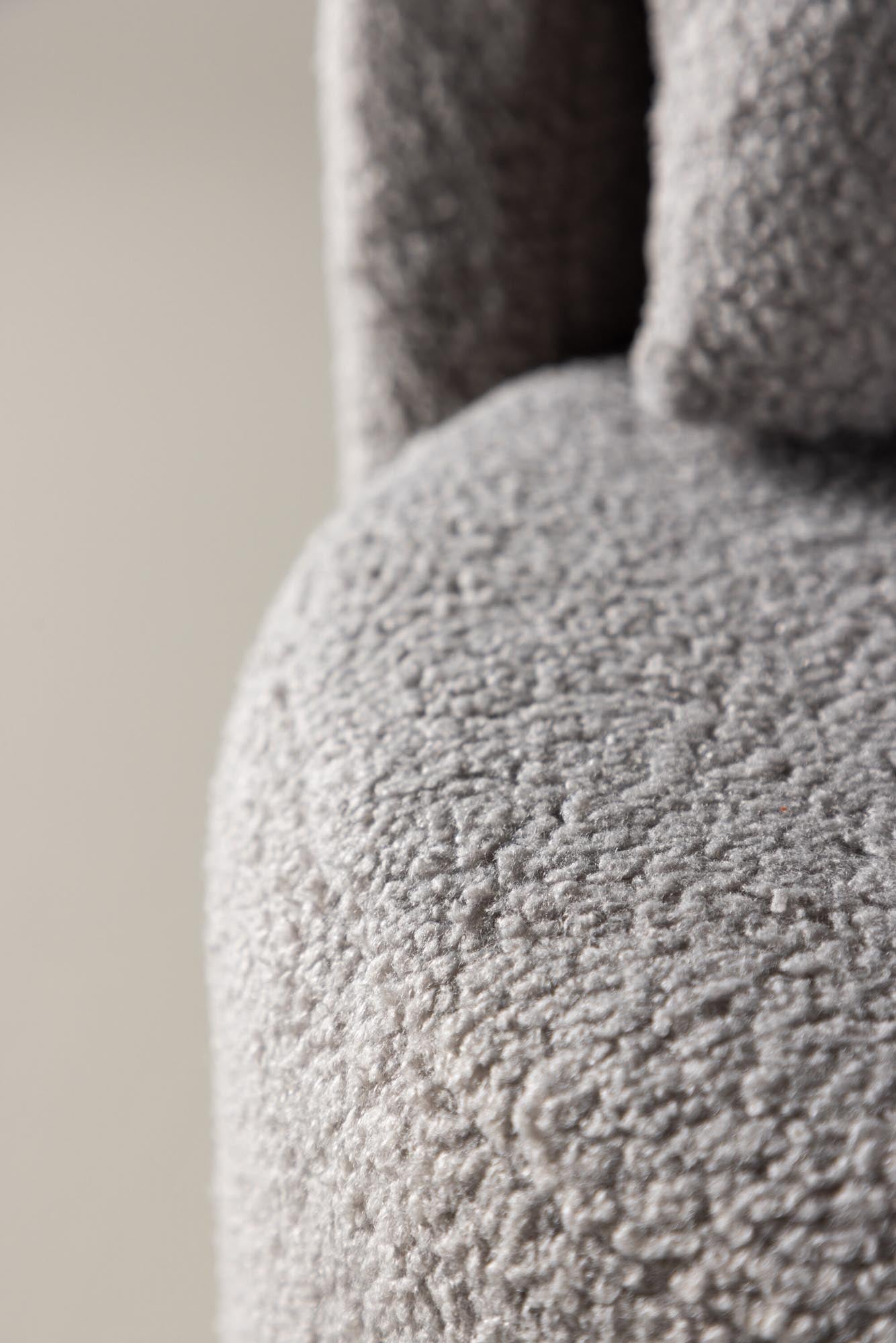 Kelso Kids Sofa: Stilvolles, sicheres Sitzmöbel für Kinderzimmer.