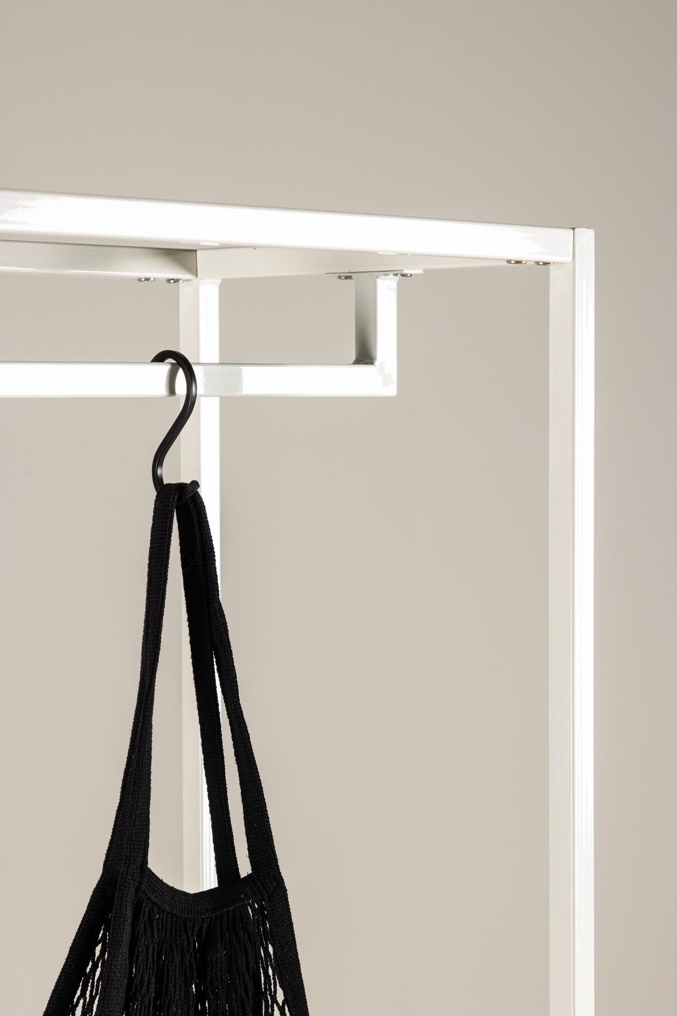 Stilvoller Staal Hänger von Venture Home für zeitlose Eleganz.