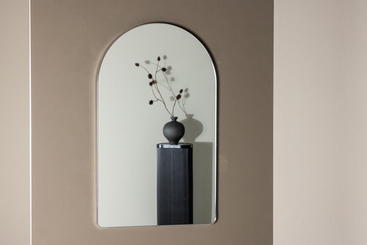Sarasota Spiegel in Silber präsentiert im Onlineshop von KAQTU Design AG. Spiegel ist von Venture Home