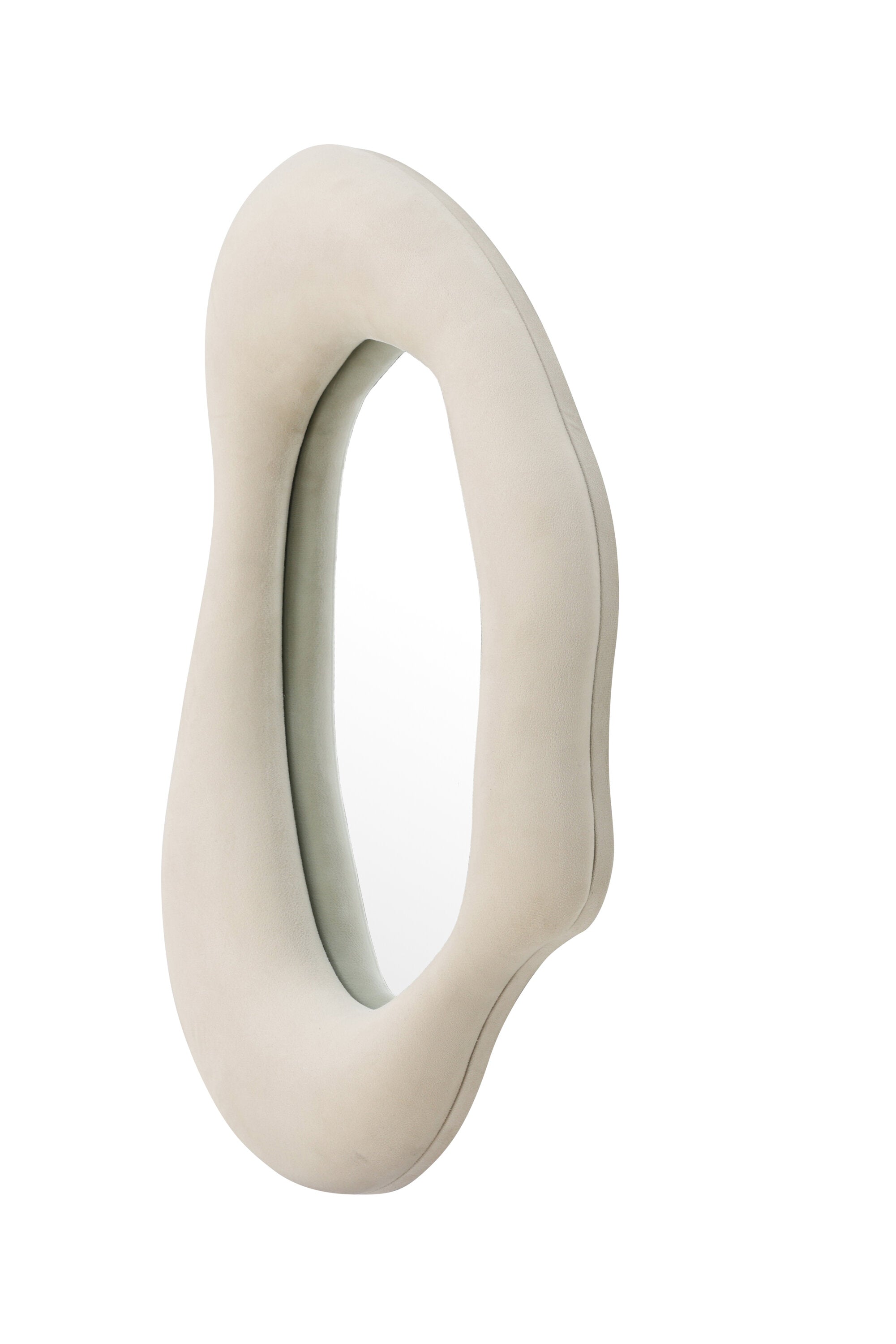 Louisville Spiegel in Beige präsentiert im Onlineshop von KAQTU Design AG. Spiegel ist von Venture Home