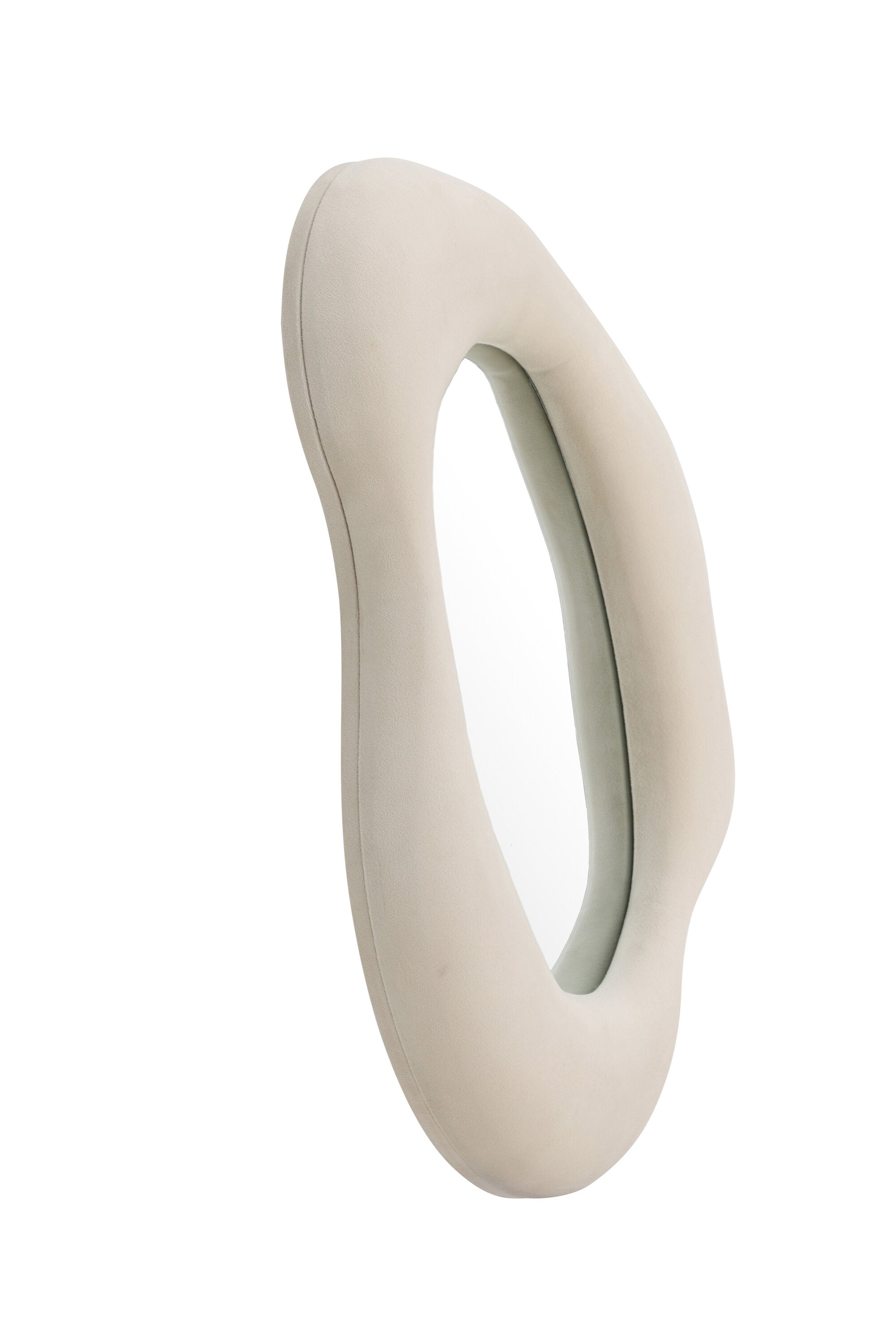 Louisville Spiegel in Beige präsentiert im Onlineshop von KAQTU Design AG. Spiegel ist von Venture Home