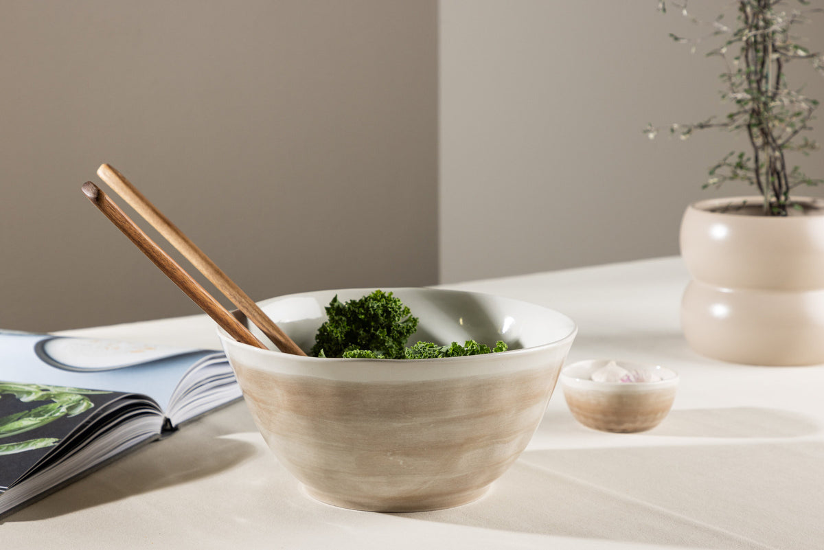Jubie Bowl in Beige präsentiert im Onlineshop von KAQTU Design AG. Schale ist von Venture Home