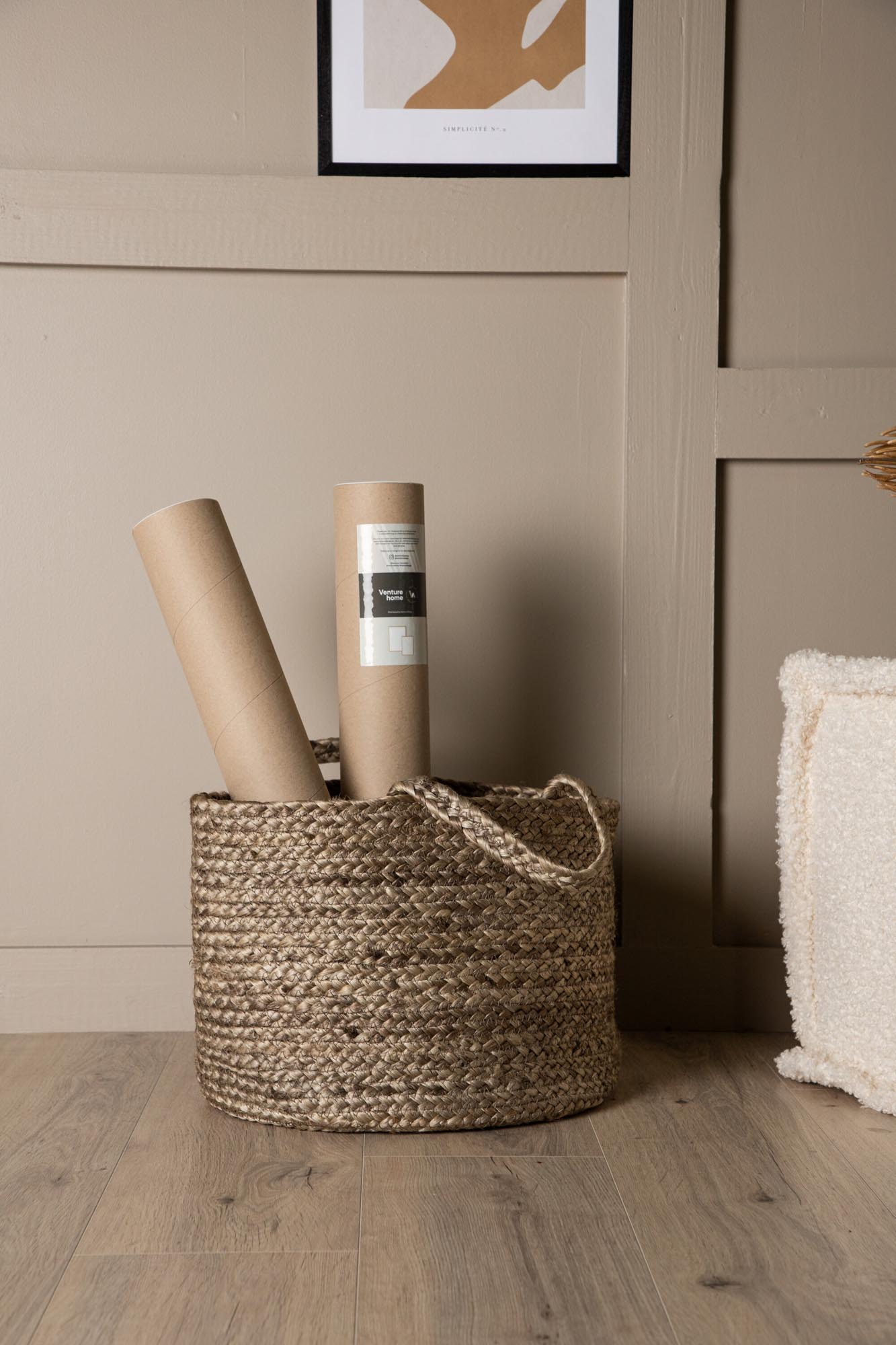Bhopal Korb in Schwarz präsentiert im Onlineshop von KAQTU Design AG. Aufbewahrungskorb ist von Venture Home
