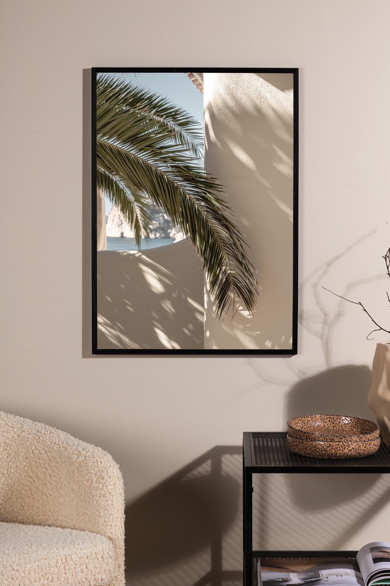 Tropische Eleganz: Palmblatt-Kunst von Venture Home für Ihr Zuhause.