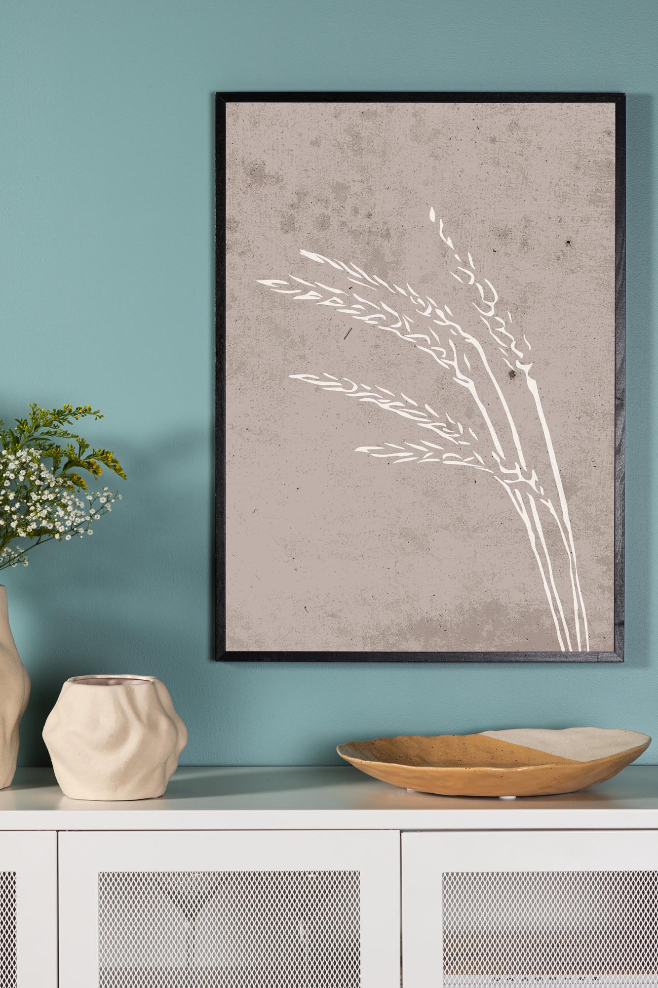 Elegantes Seeds Poster von Venture Home in sanften Beigetönen. Perfekt für jeden Raum und Einrichtungsstil, bringt es zeitlose Schönheit in Ihr Zuhause.