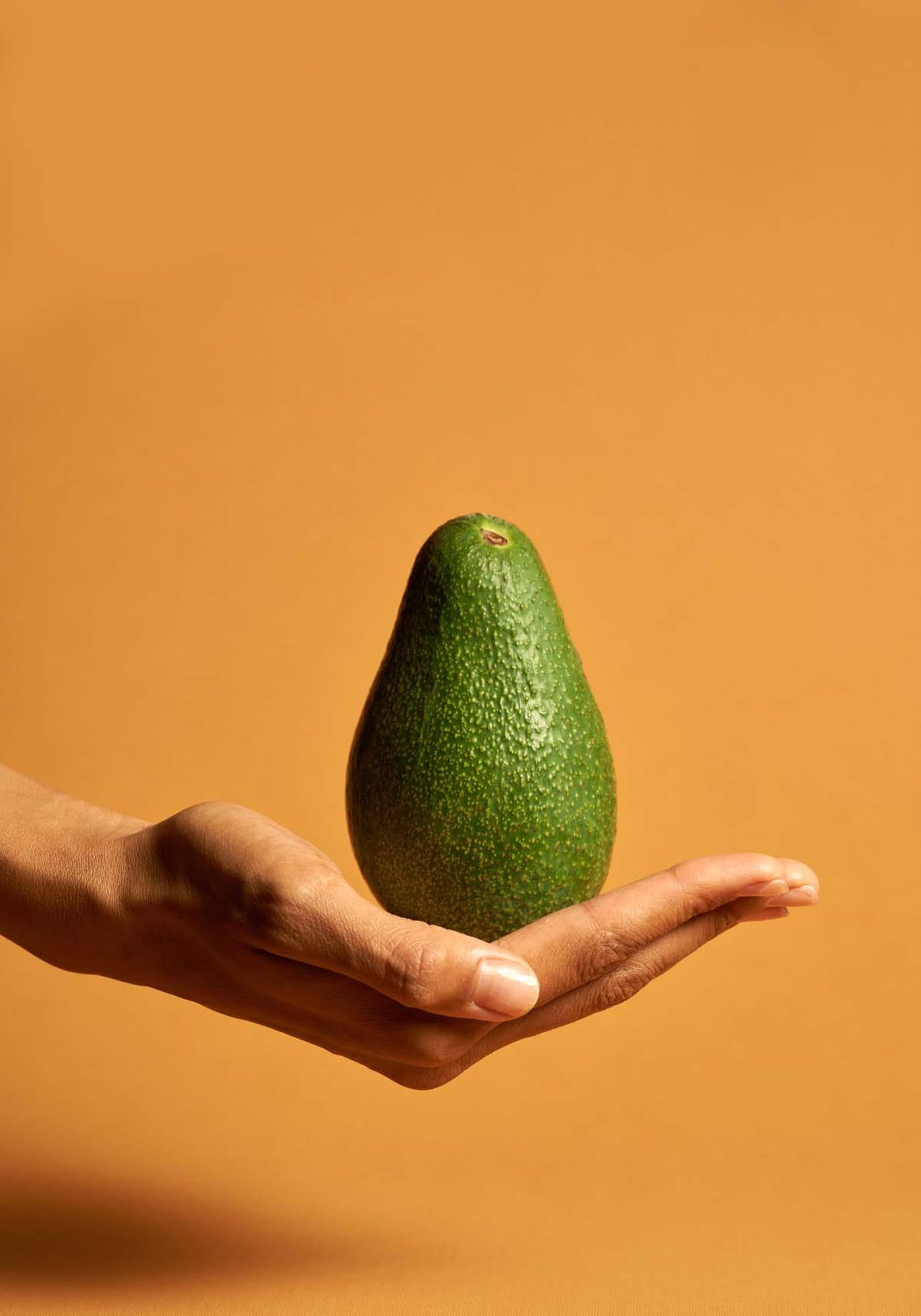 Avocado Poster in Orange präsentiert im Onlineshop von KAQTU Design AG. Bild ist von Venture Home