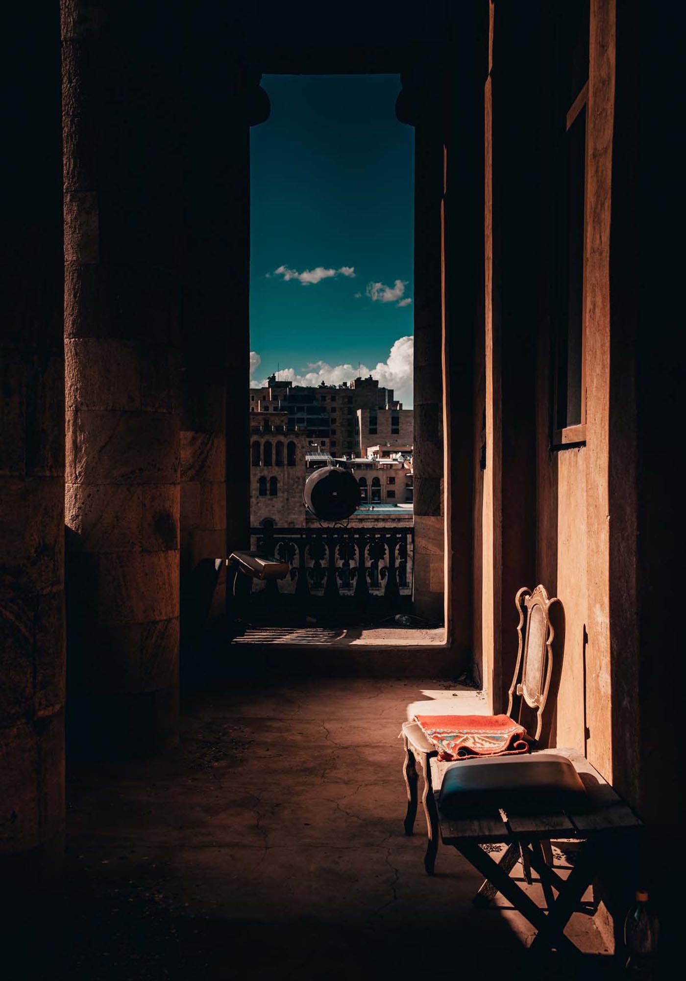 Tunnel Vision Poster: Urbanes Design trifft auf kreative Perspektive.