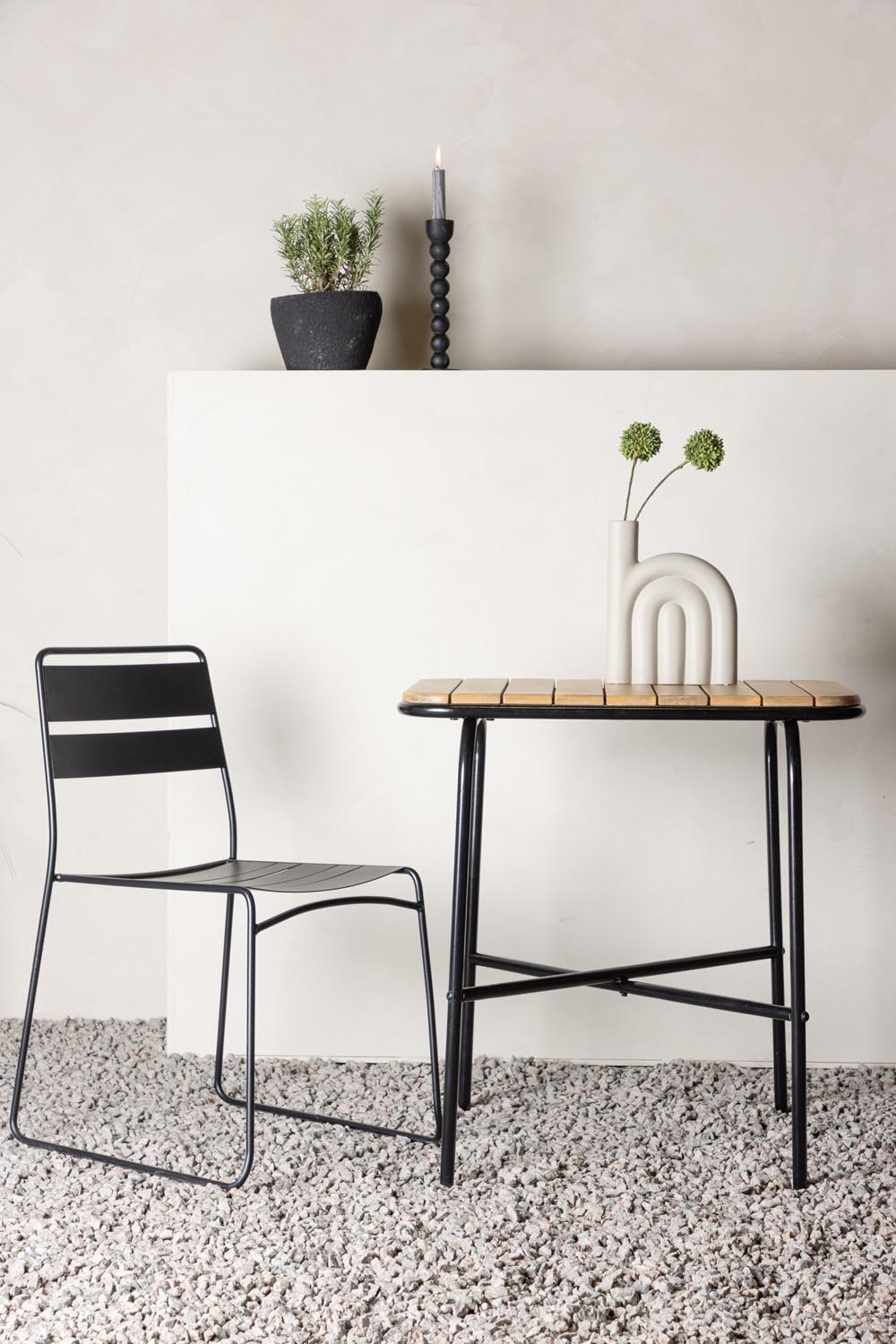 Holmbeck Café Tisch Outdoor in Natur präsentiert im Onlineshop von KAQTU Design AG. Beistelltisch Outdoor ist von Venture Home