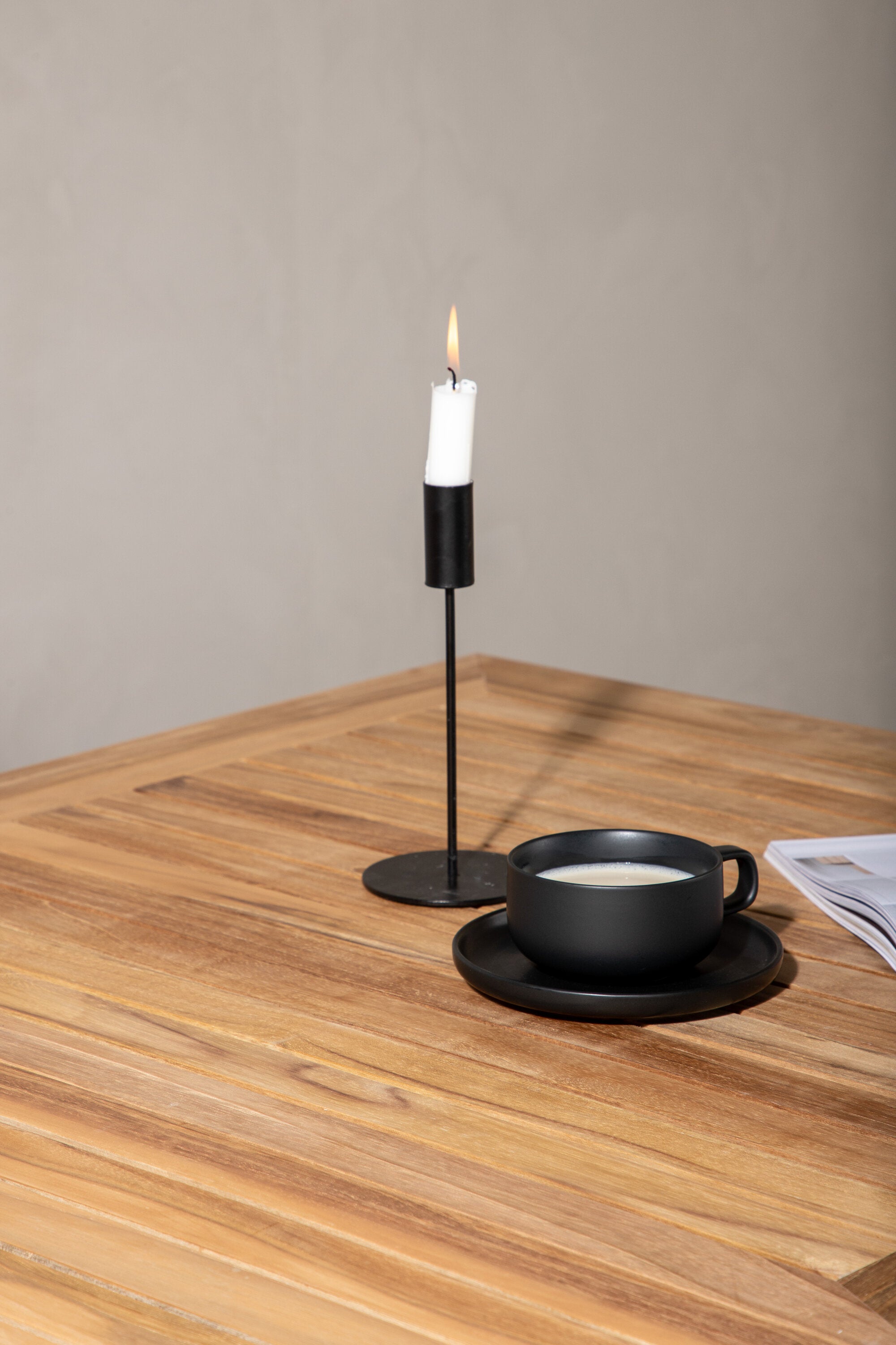 Panama Gartentisch ausziehbar in Schwarz präsentiert im Onlineshop von KAQTU Design AG. Gartentisch ist von Venture Home