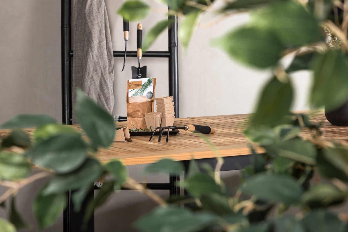 Panama Gartentisch ausziehbar in Schwarz präsentiert im Onlineshop von KAQTU Design AG. Gartentisch ist von Venture Home