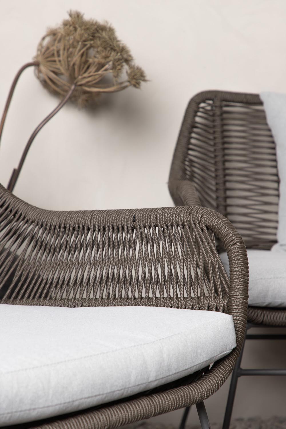Davao Conversation Set in Grau/Braun/Dunkelgrau präsentiert im Onlineshop von KAQTU Design AG. Loungeset ist von Venture Home