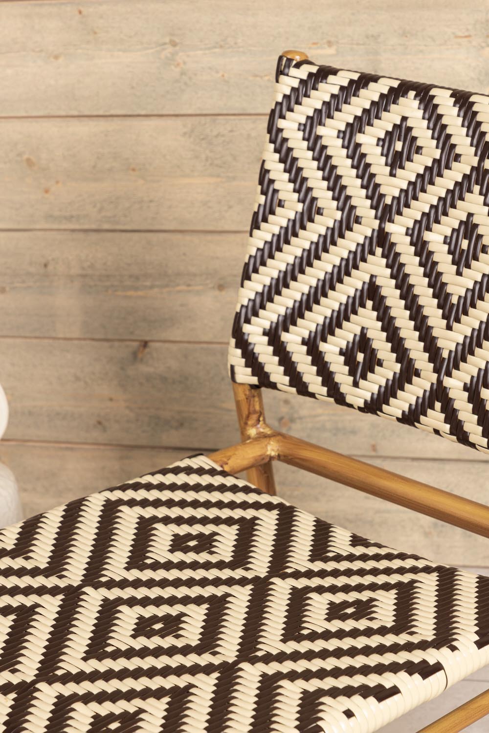 Calapan Stuhl in Braun präsentiert im Onlineshop von KAQTU Design AG. Outdoor-Sessel ist von Venture Home