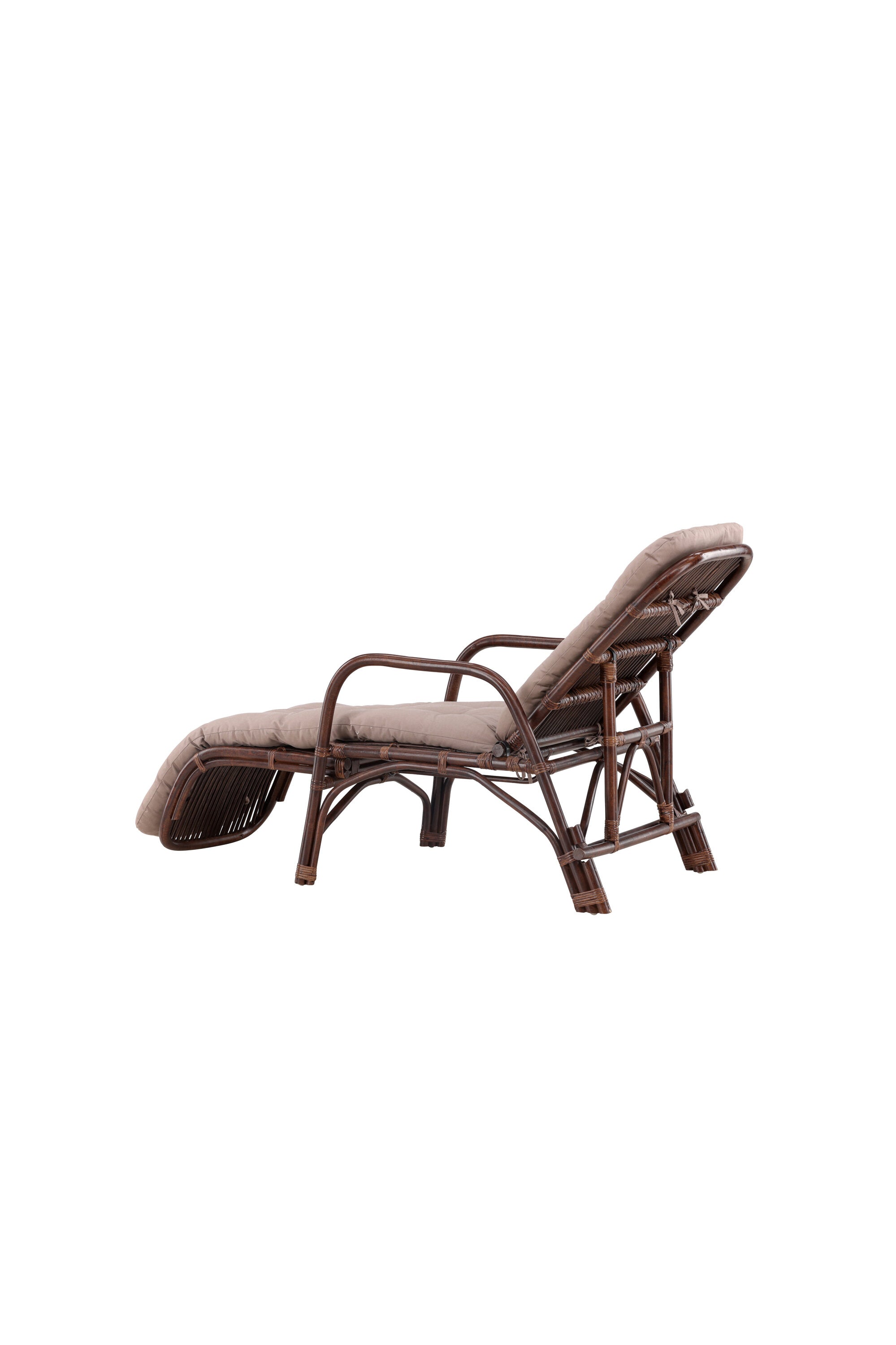 Nella Sonnenliege in Dunkles Walnussholz präsentiert im Onlineshop von KAQTU Design AG. Liegestuhl ist von Venture Home