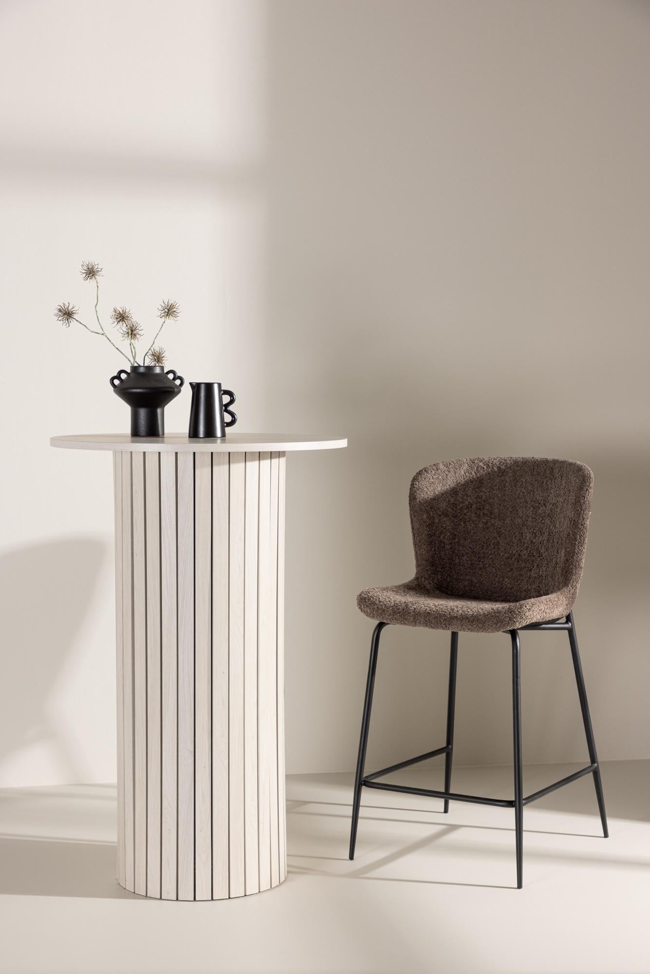 Eleganter Härön Bartisch von Venture Home: Schwarze MDF-Oberfläche und robustes Stahlgestell für stilvolle Akzente in jedem Raum.