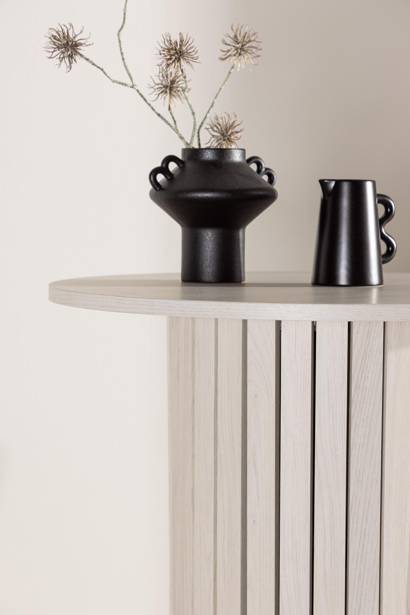 Moderner Härön Bartisch von Venture Home: Kompakte Größe, edles Design mit schwarzer MDF-Platte und Stahlgestell für stilvolle Akzente.