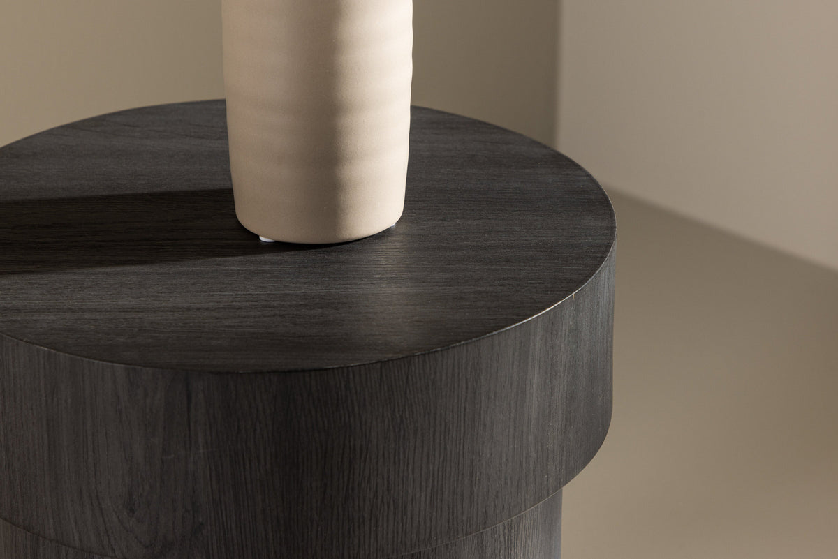 Malung Beistelltisch in Schwarz präsentiert im Onlineshop von KAQTU Design AG. Beistelltisch ist von Vind