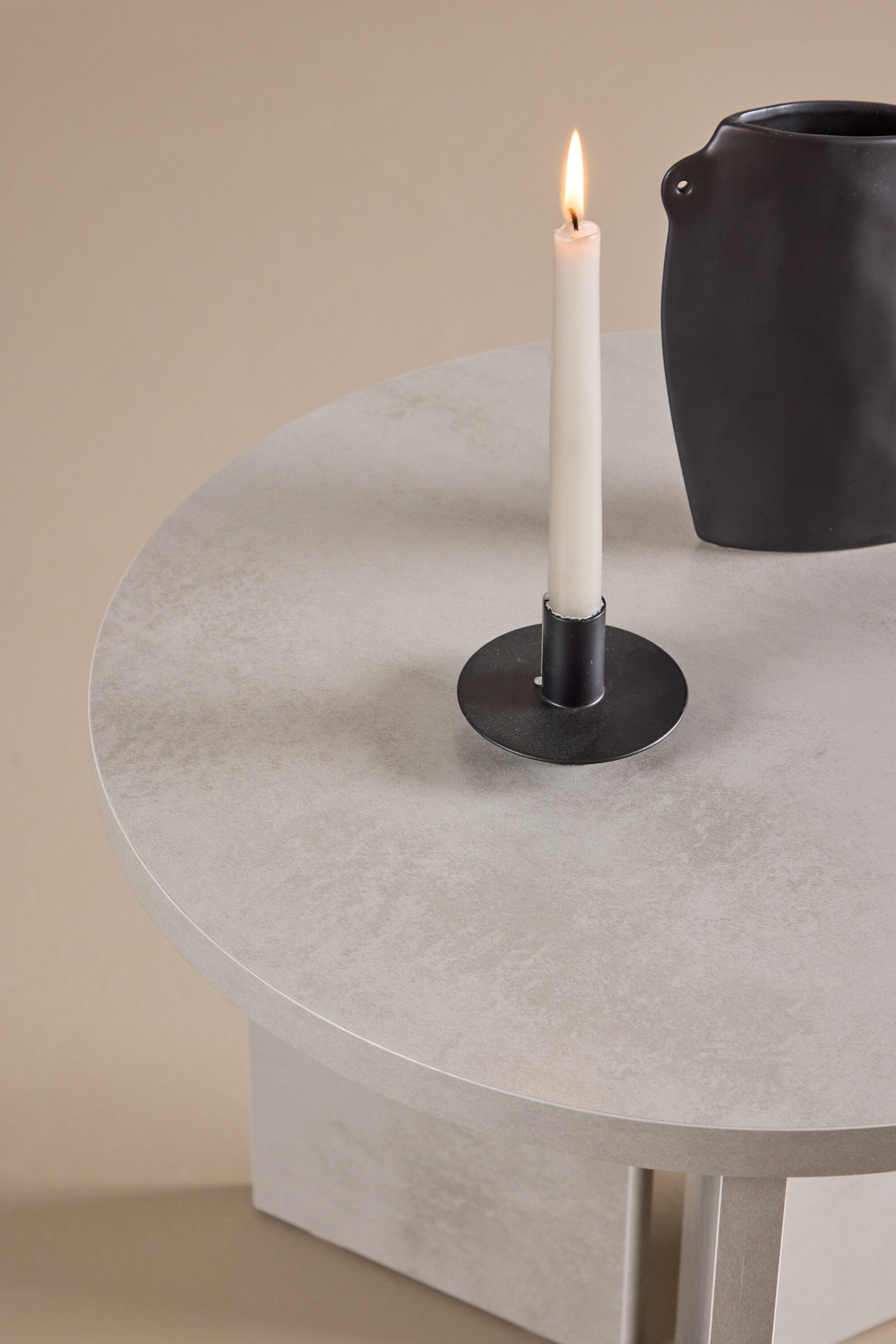 Söderhamn Couchtisch in Grau präsentiert im Onlineshop von KAQTU Design AG. Beistelltisch ist von Venture Home