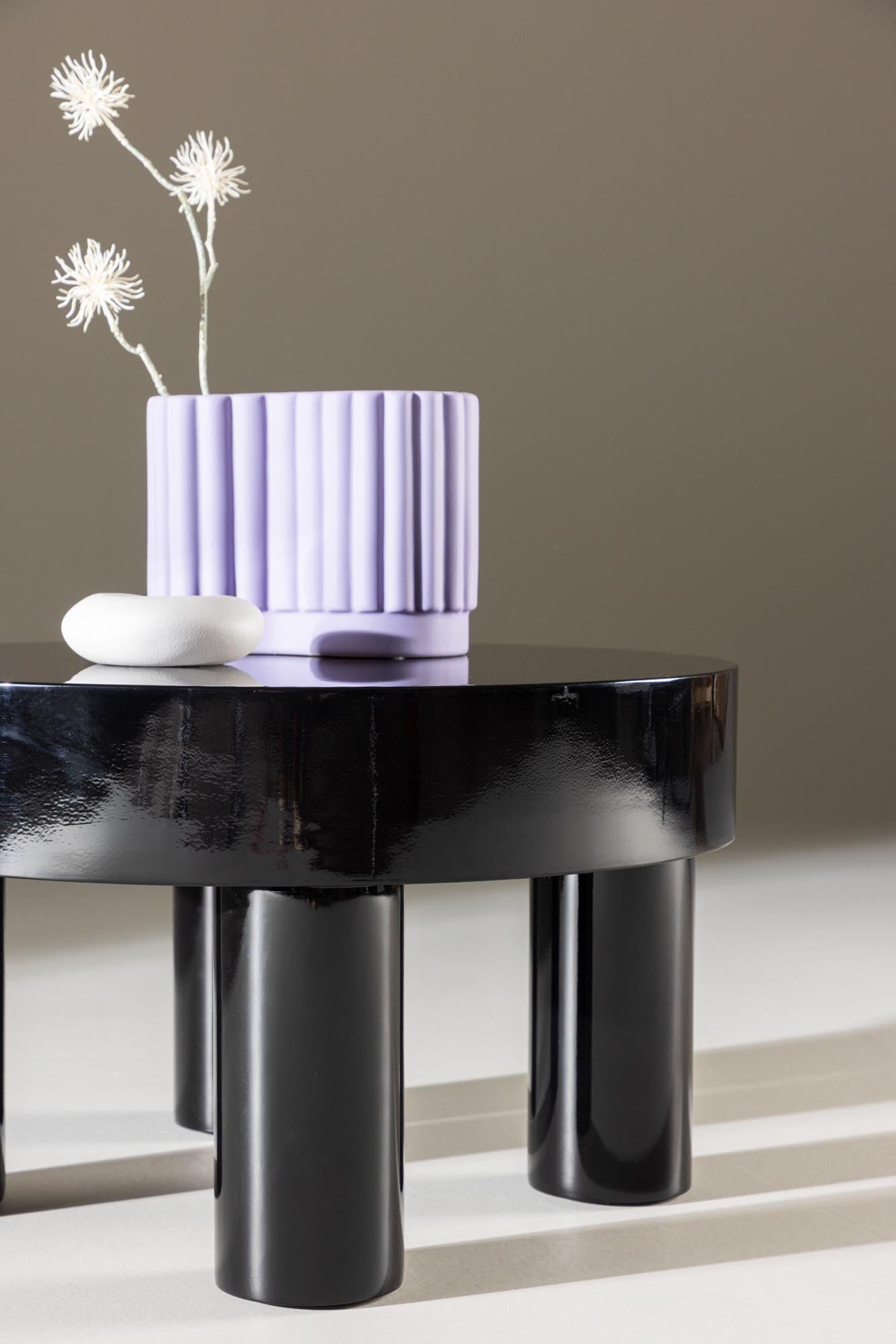 Varberg Sofatisch von Venture Home: Skandinavisches Design-Highlight.