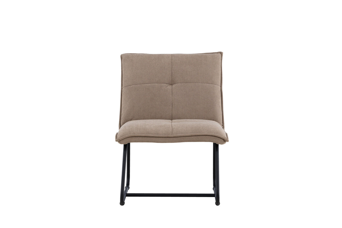 Madison Loungestuhl in Braun präsentiert im Onlineshop von KAQTU Design AG. Sessel ist von Venture Home