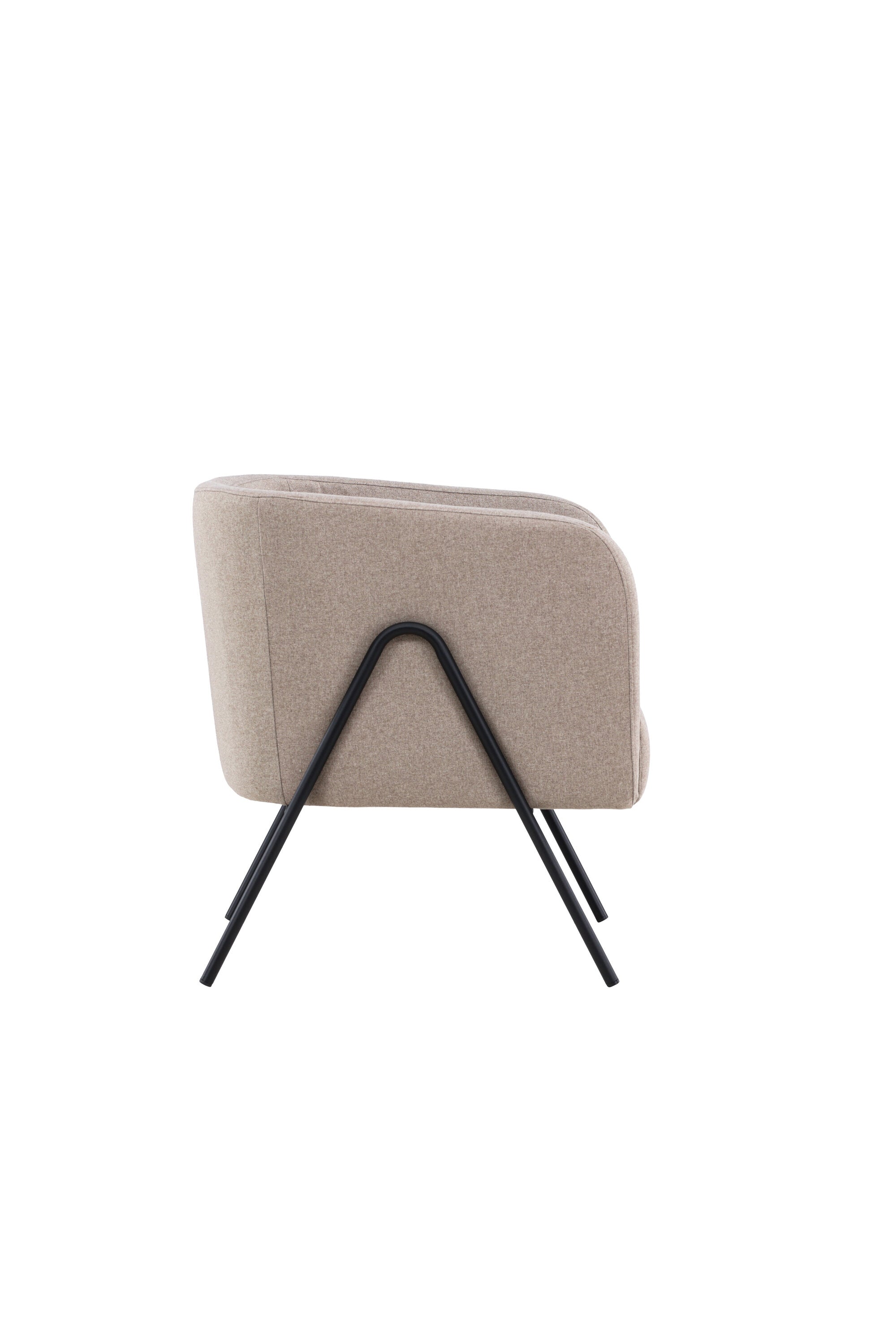 Rika Sessel in Beige präsentiert im Onlineshop von KAQTU Design AG. Sessel mit Armlehnen ist von Venture Home